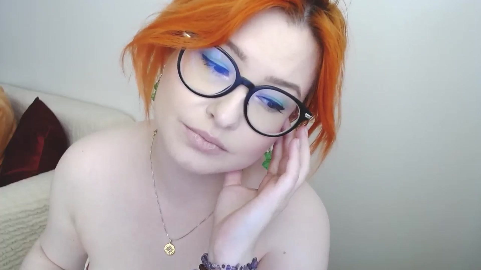 Gallery image thumbnail from EvaStar19's myfreecams stream on, 06/15/2024, 16:42 image 19 of 20