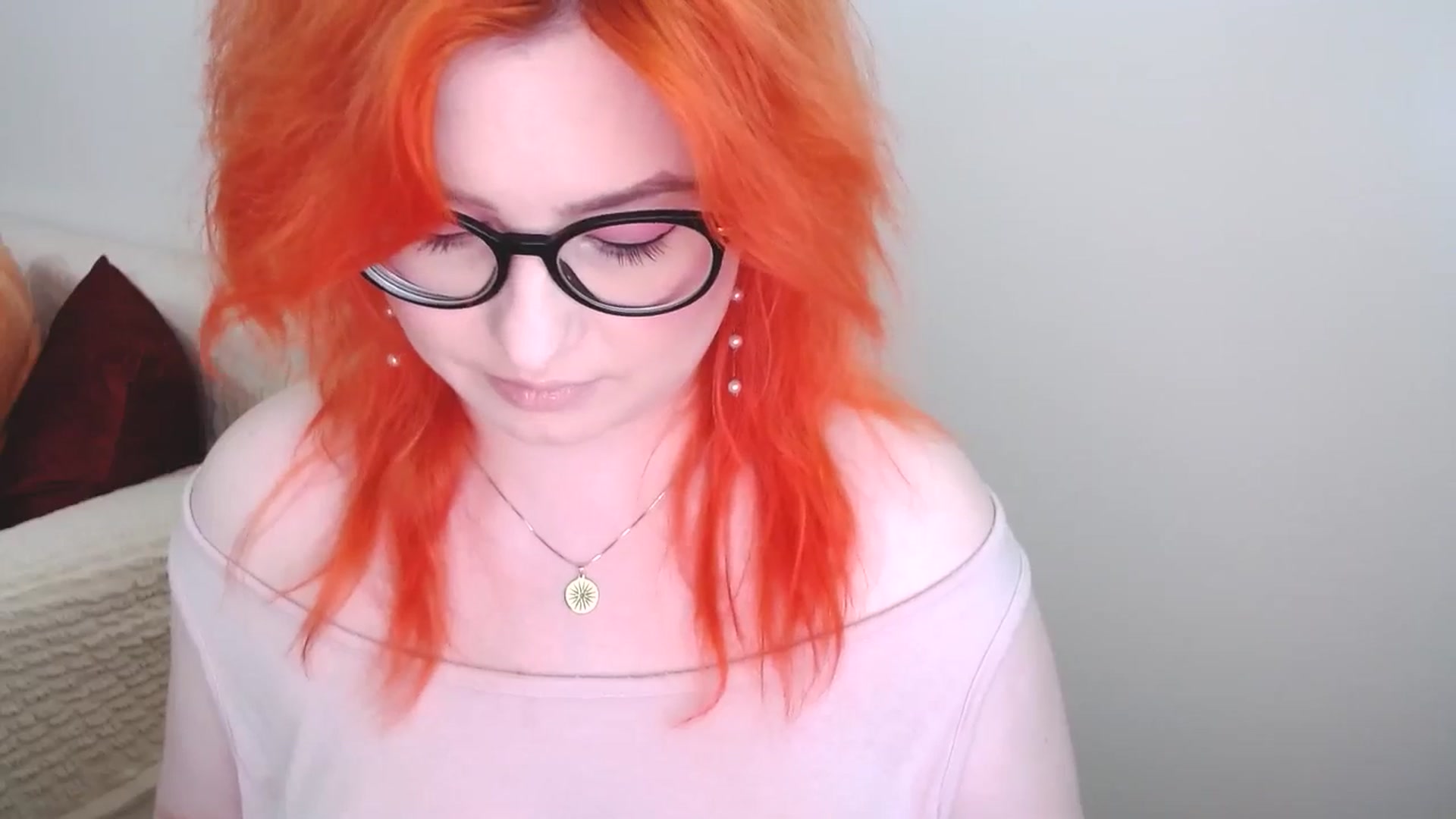 Gallery image thumbnail from EvaStar19's myfreecams stream on, 06/17/2024, 10:19 image 11 of 20