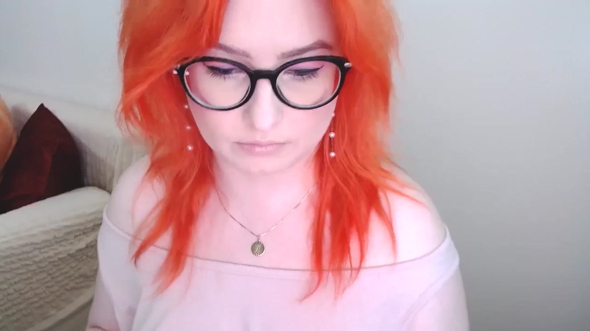 Gallery image thumbnail from EvaStar19's myfreecams stream on, 06/17/2024, 10:19 image 2 of 20