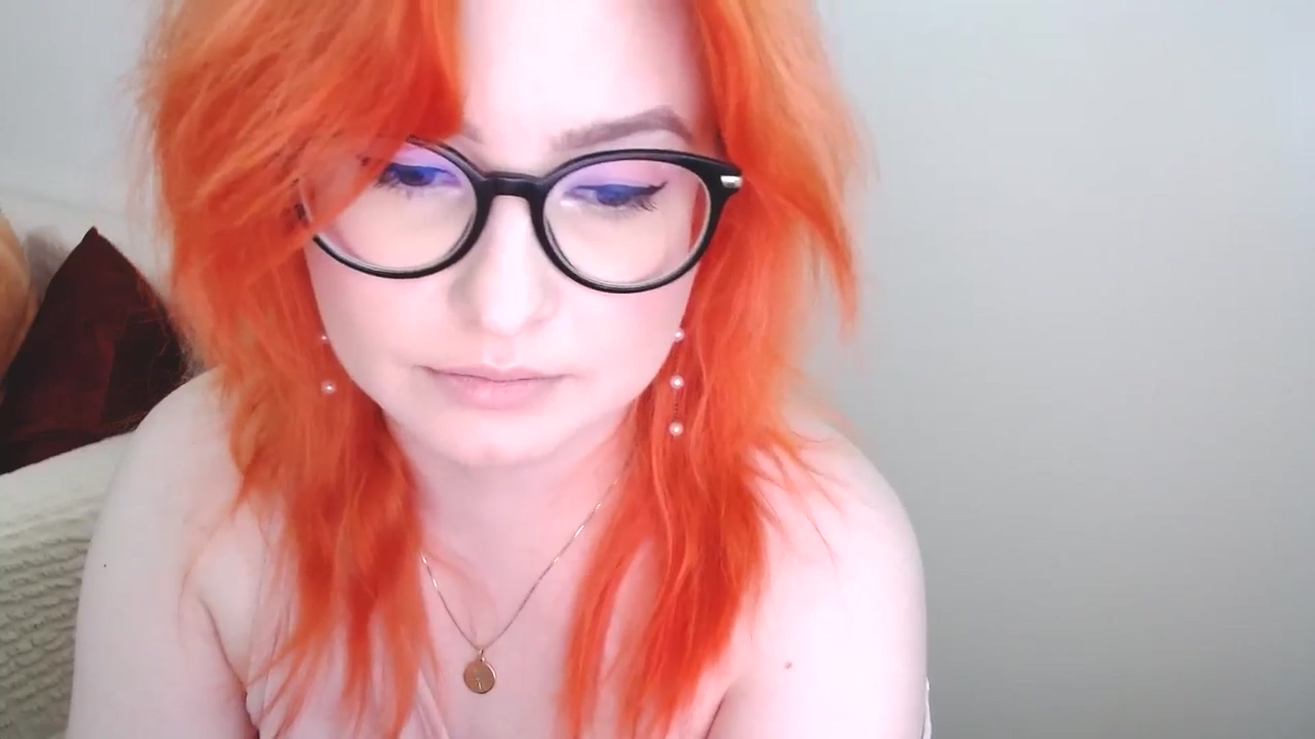 Gallery image thumbnail from EvaStar19's myfreecams stream on, 06/17/2024, 12:08 image 13 of 20