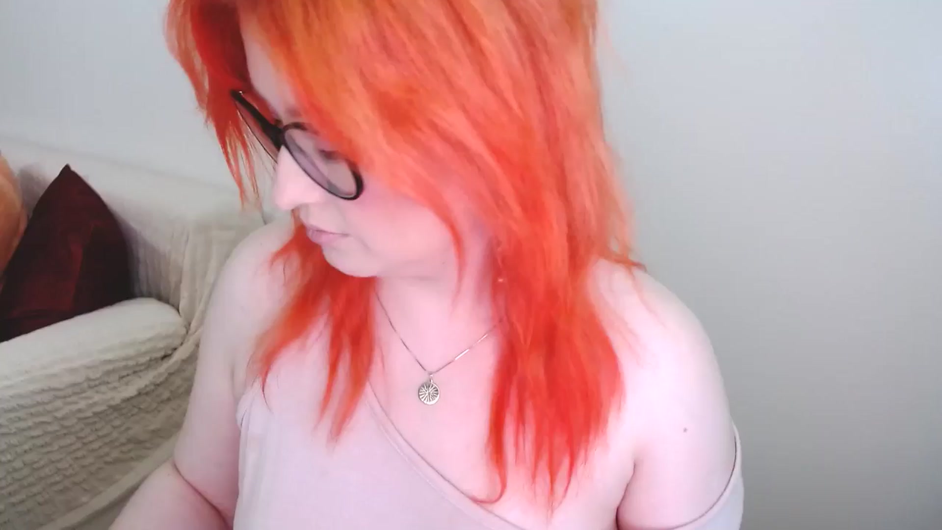 Gallery image thumbnail from EvaStar19's myfreecams stream on, 06/17/2024, 12:08 image 1 of 20