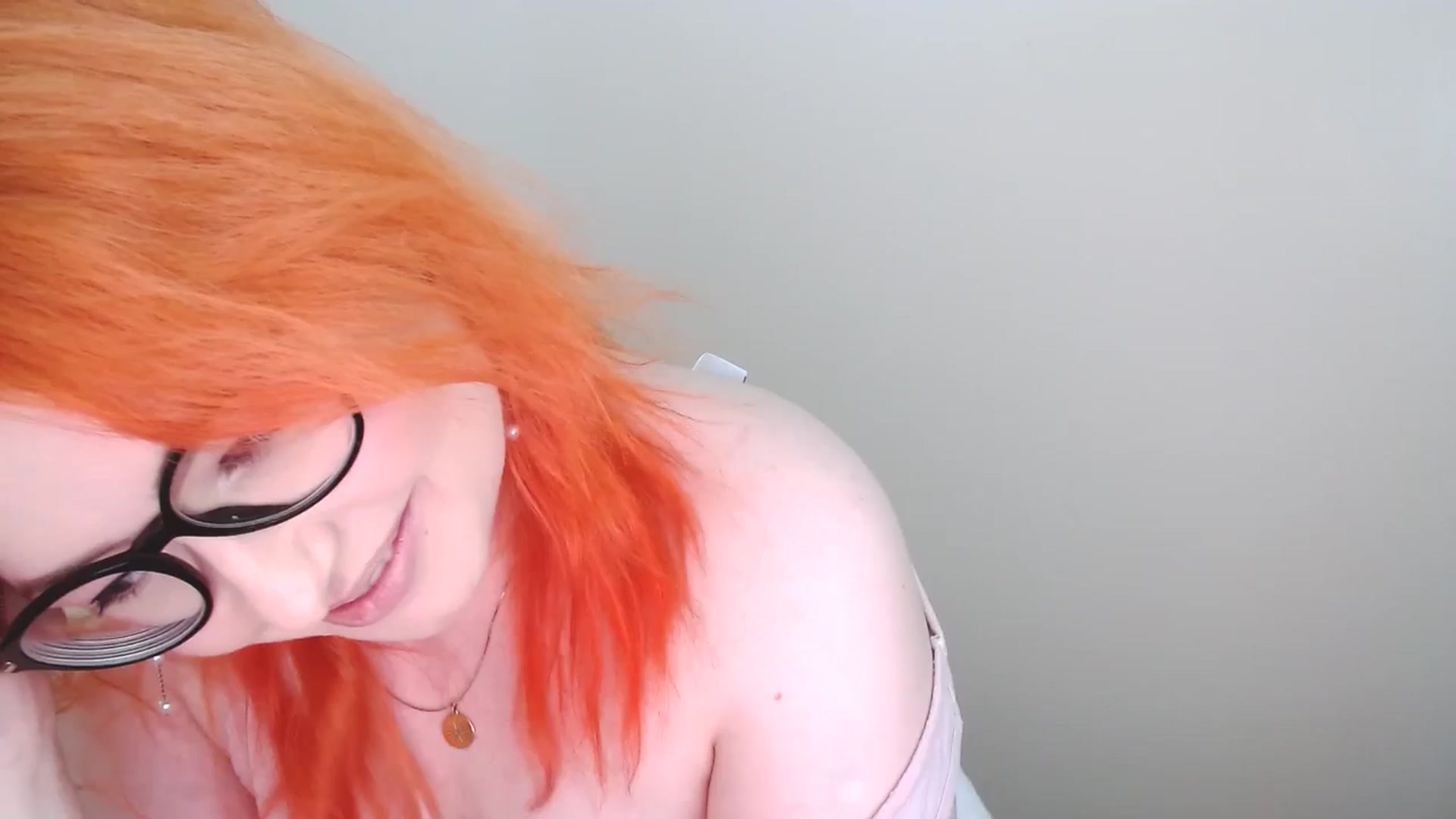 Gallery image thumbnail from EvaStar19's myfreecams stream on, 06/17/2024, 12:08 image 14 of 20