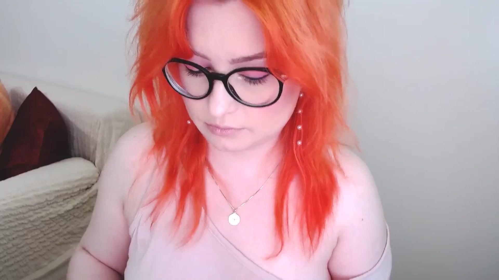 Gallery image thumbnail from EvaStar19's myfreecams stream on, 06/17/2024, 12:08 image 8 of 20