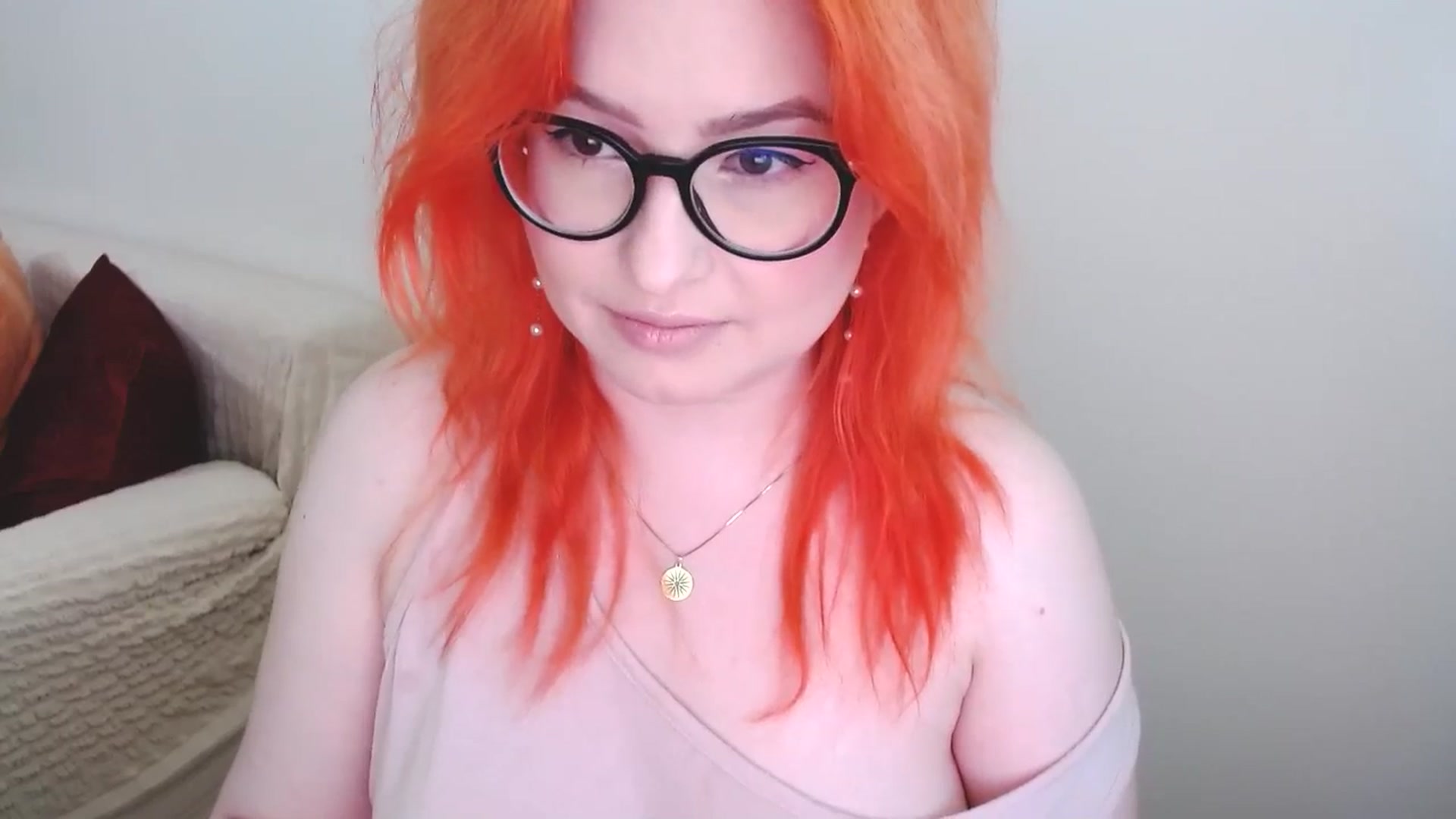 Gallery image thumbnail from EvaStar19's myfreecams stream on, 06/17/2024, 12:08 image 2 of 20