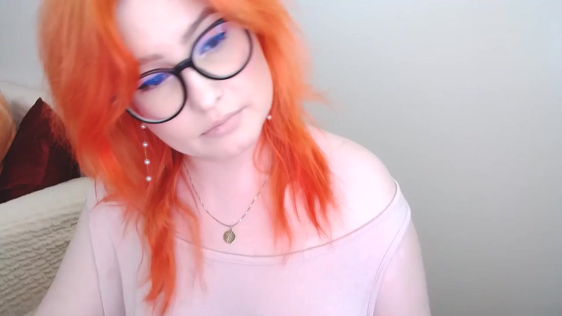 Gallery image thumbnail from EvaStar19's myfreecams stream on, 06/17/2024, 14:51 image 1 of 20