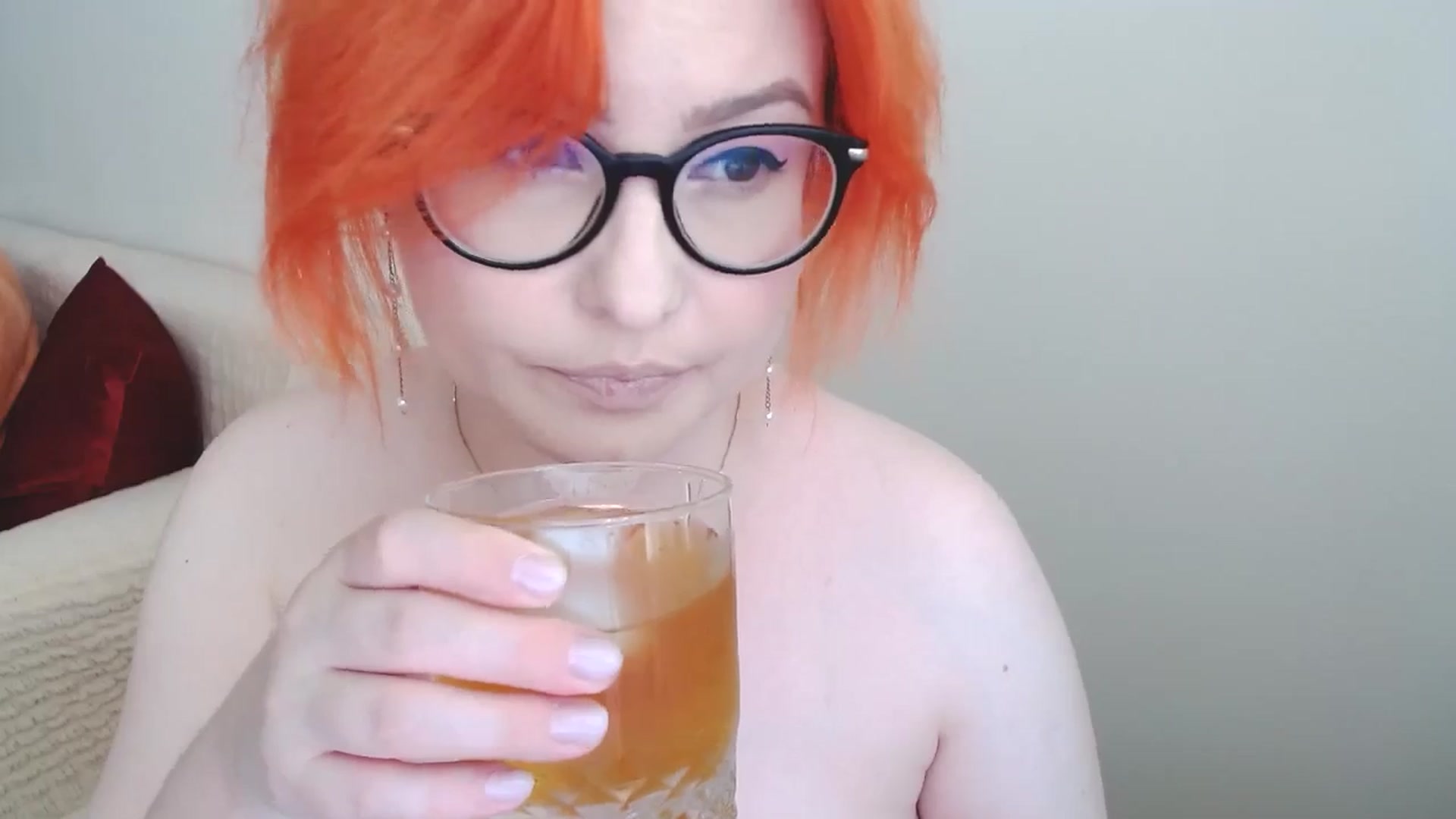 Gallery image thumbnail from EvaStar19's myfreecams stream on, 06/17/2024, 16:19 image 2 of 20