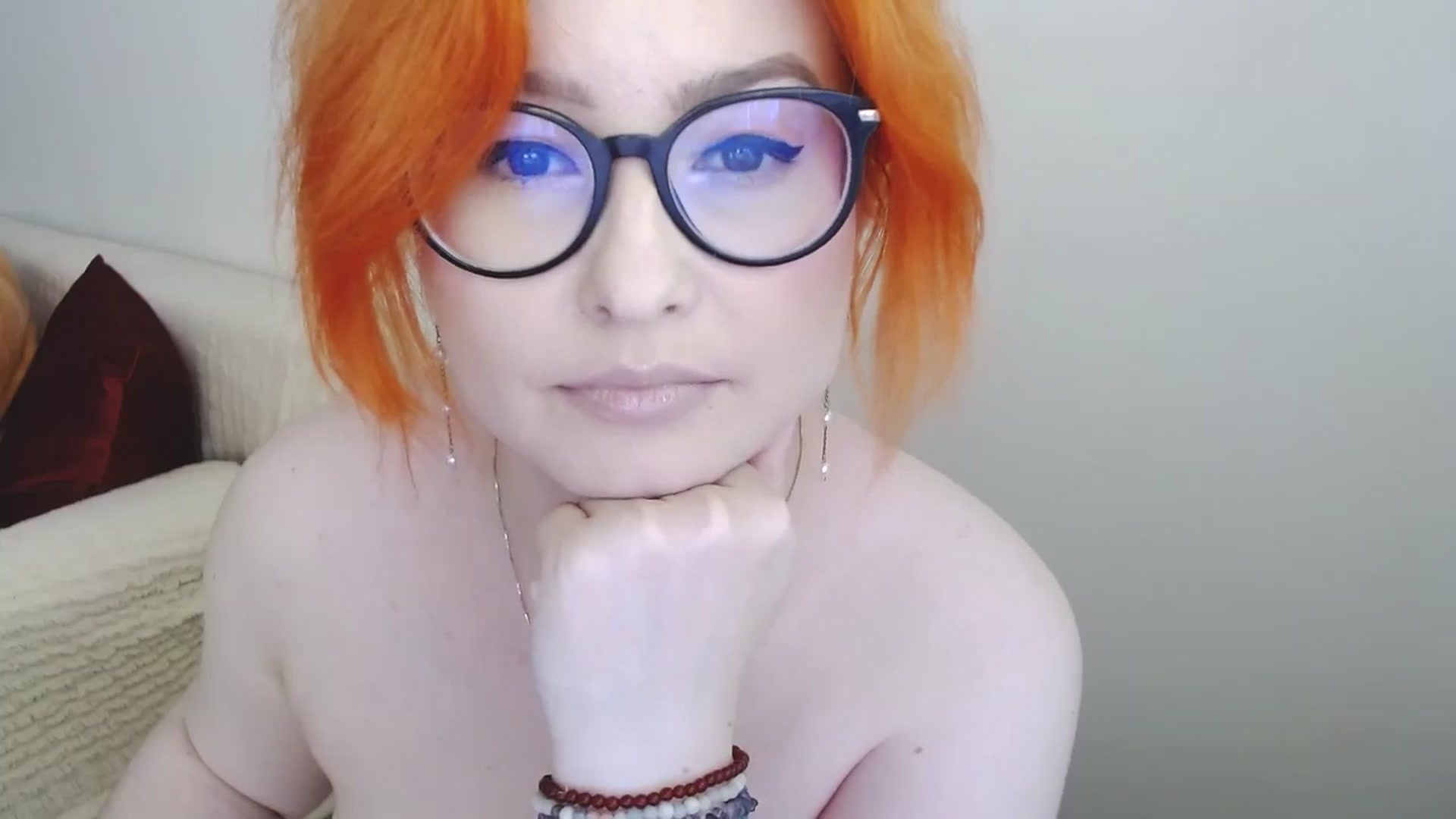 Gallery image thumbnail from EvaStar19's myfreecams stream on, 06/17/2024, 16:19 image 13 of 20