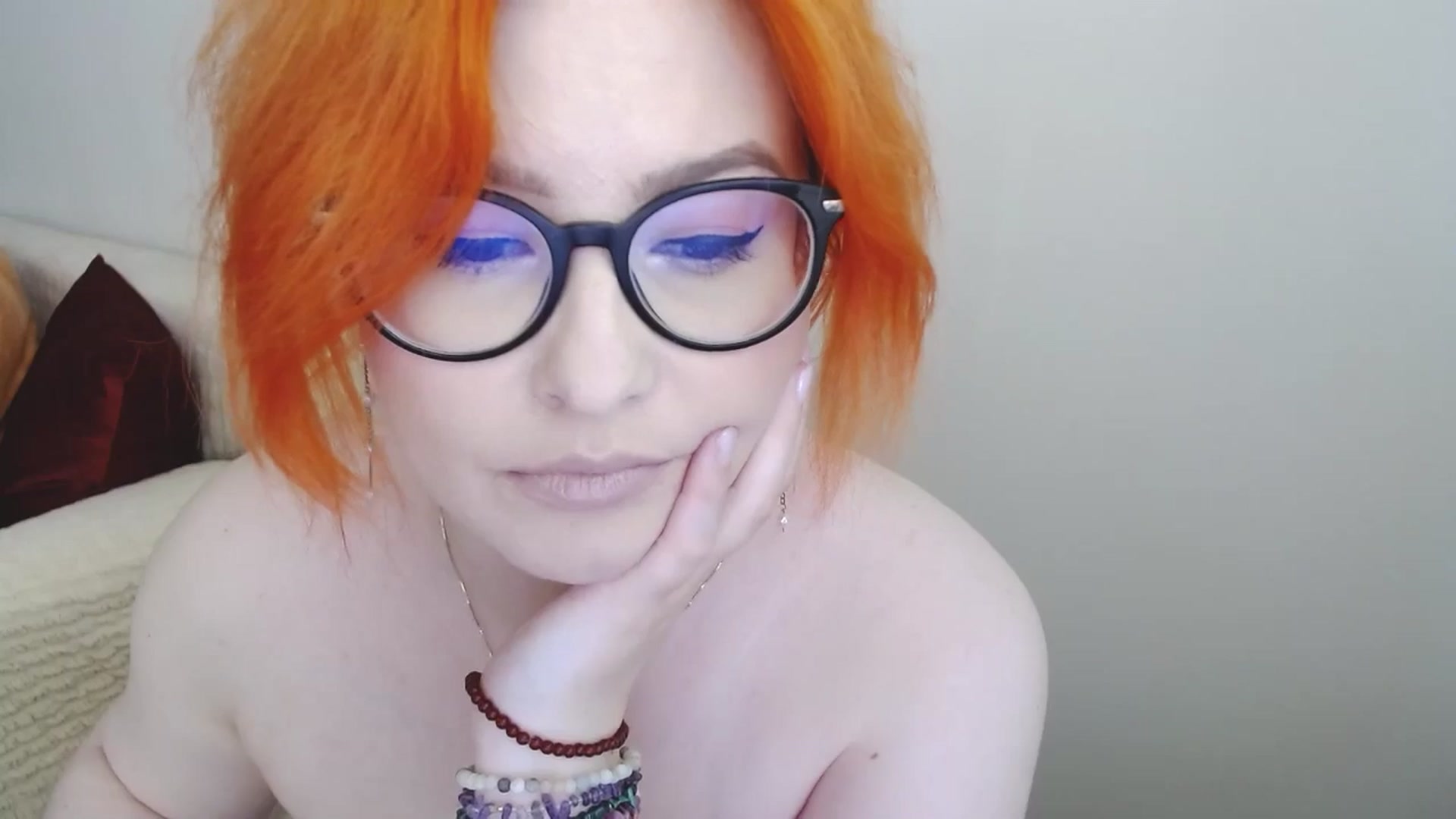 Gallery image thumbnail from EvaStar19's myfreecams stream on, 06/17/2024, 16:19 image 14 of 20