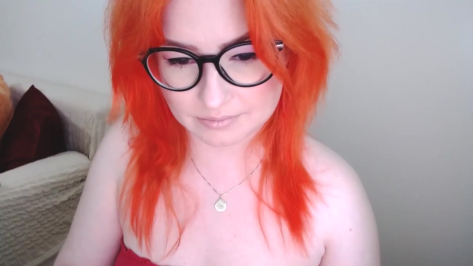 Gallery image thumbnail from EvaStar19's myfreecams stream on, 06/19/2024, 12:41 image 5 of 20
