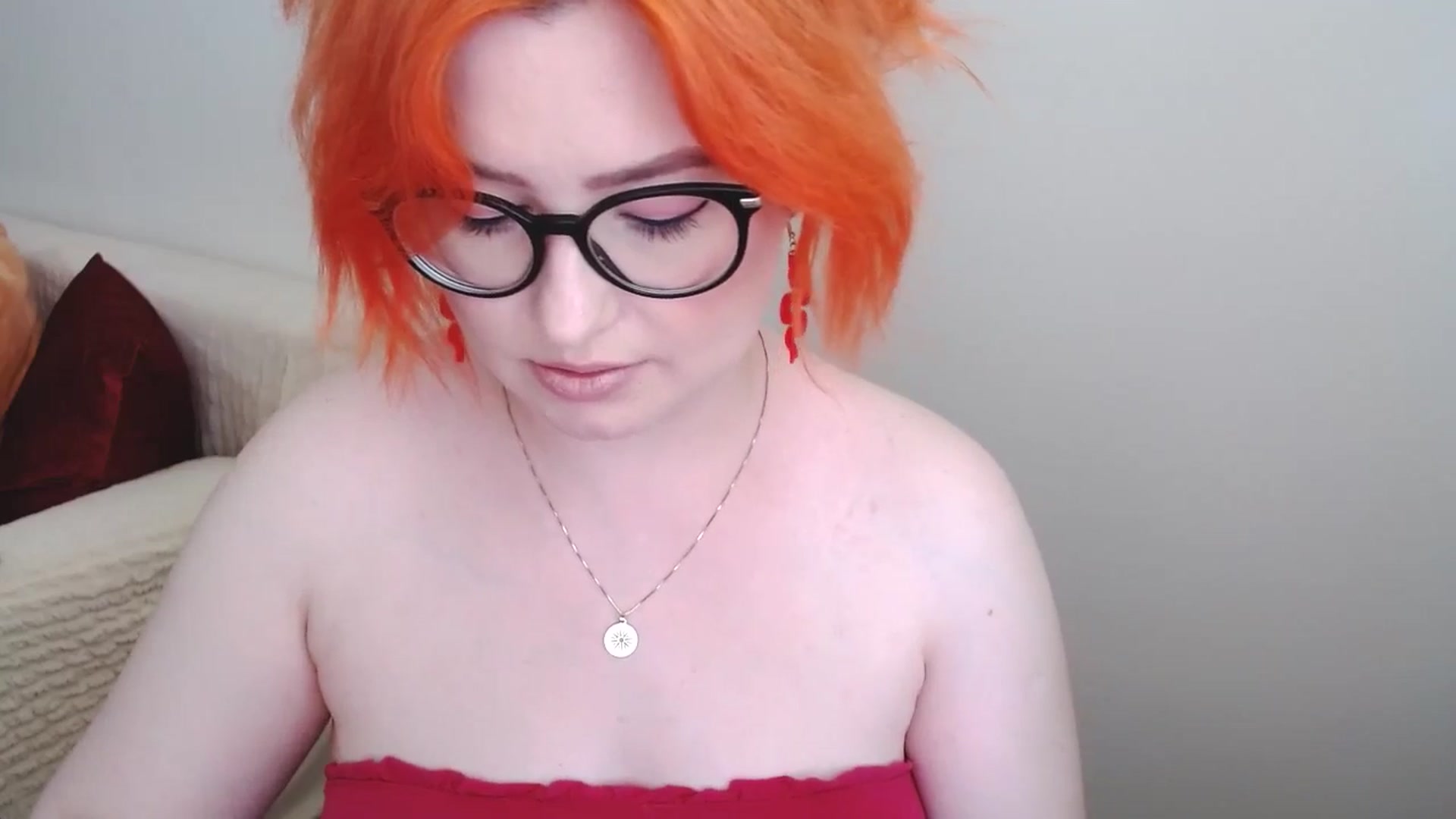 Gallery image thumbnail from EvaStar19's myfreecams stream on, 06/19/2024, 14:20 image 12 of 20