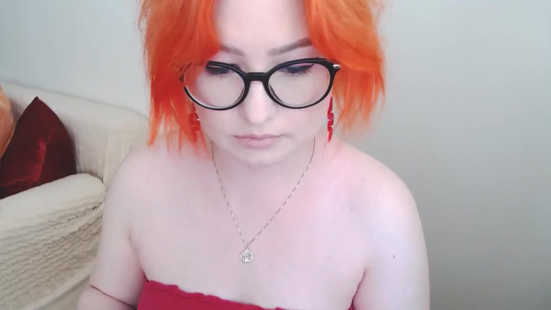 Gallery image thumbnail from EvaStar19's myfreecams stream on, 06/19/2024, 16:15 image 11 of 20