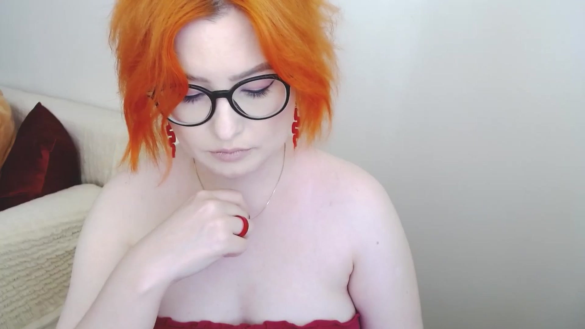 Gallery image thumbnail from EvaStar19's myfreecams stream on, 06/19/2024, 16:15 image 20 of 20