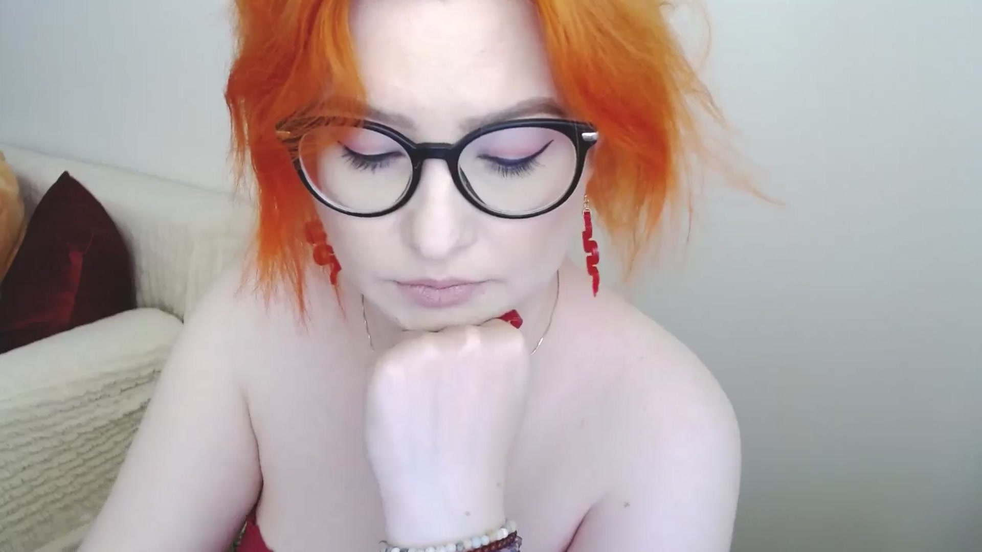Gallery image thumbnail from EvaStar19's myfreecams stream on, 06/19/2024, 16:33 image 19 of 20