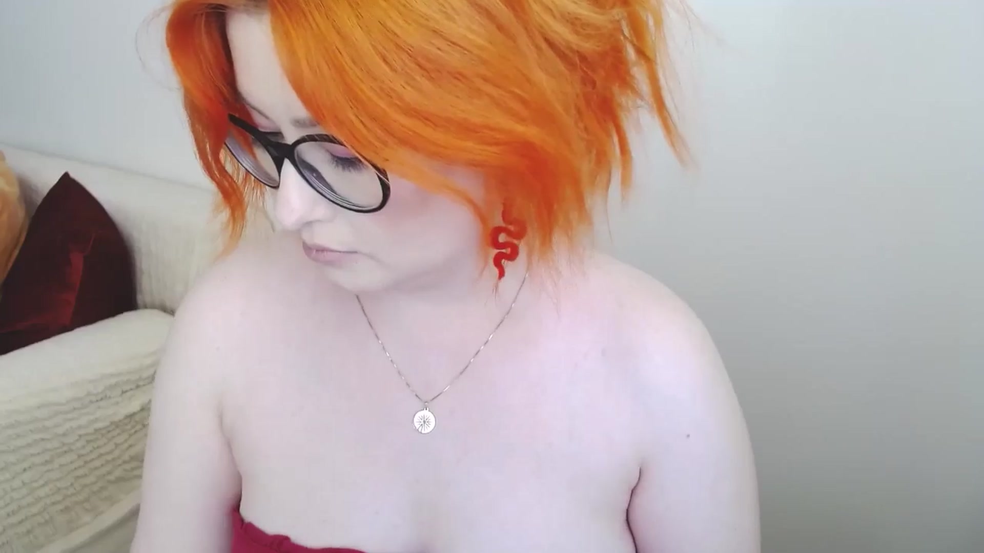 Gallery image thumbnail from EvaStar19's myfreecams stream on, 06/19/2024, 16:33 image 2 of 20