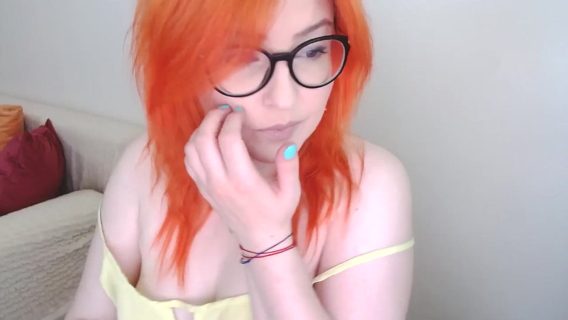 Gallery image thumbnail from EvaStar19's myfreecams stream on, 06/26/2024, 11:21 image 3 of 20