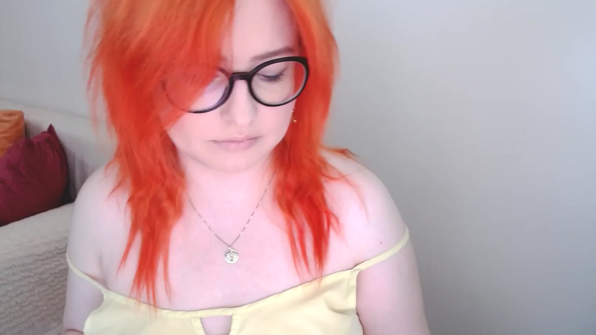 Gallery image thumbnail from EvaStar19's myfreecams stream on, 06/26/2024, 11:21 image 1 of 20