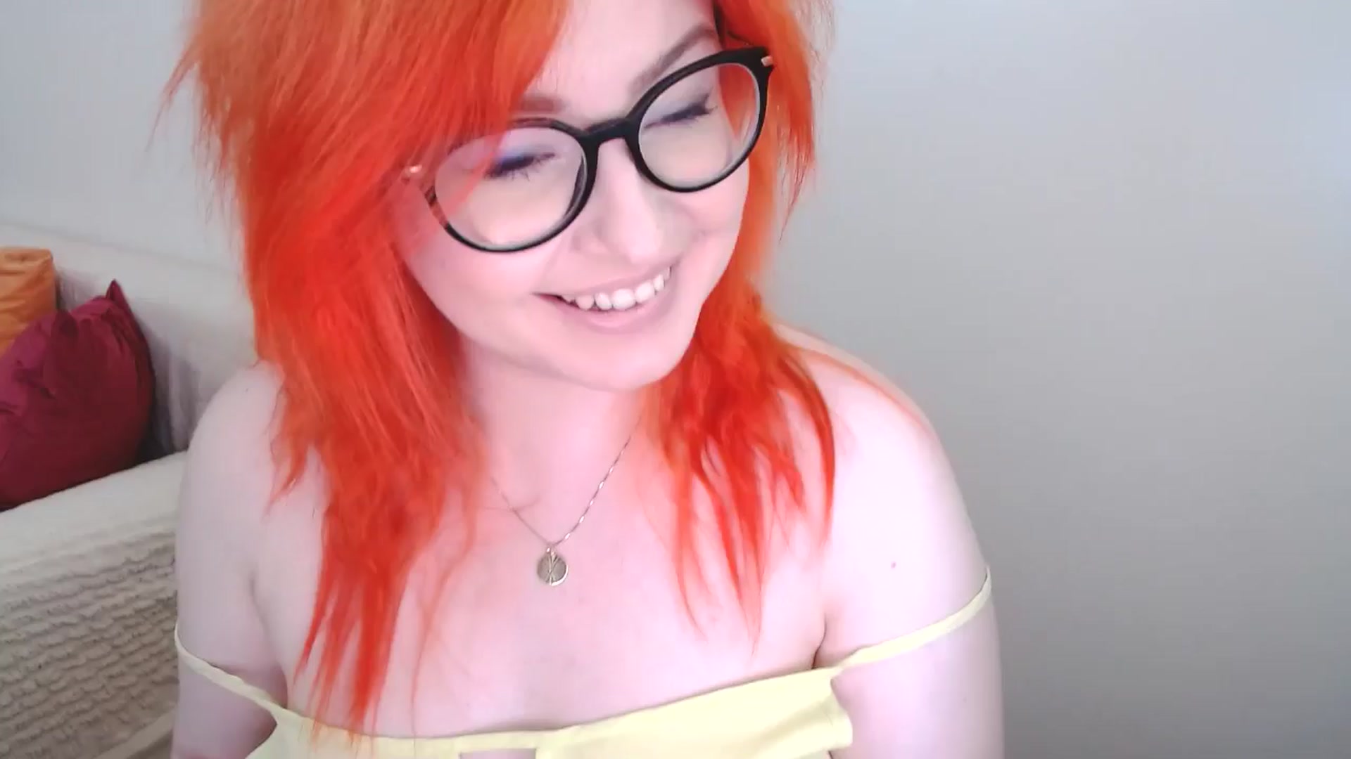 Gallery image thumbnail from EvaStar19's myfreecams stream on, 06/26/2024, 11:21 image 19 of 20