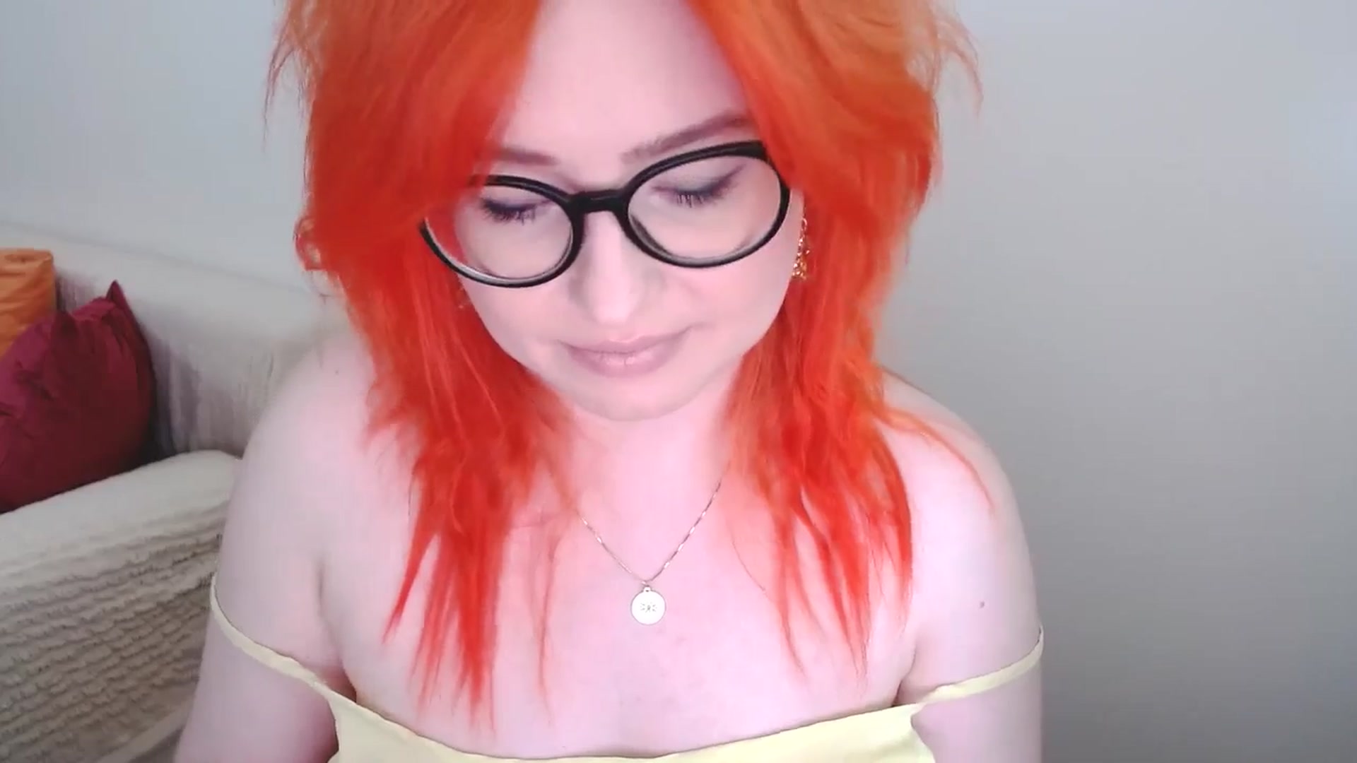 Gallery image thumbnail from EvaStar19's myfreecams stream on, 06/26/2024, 11:21 image 18 of 20