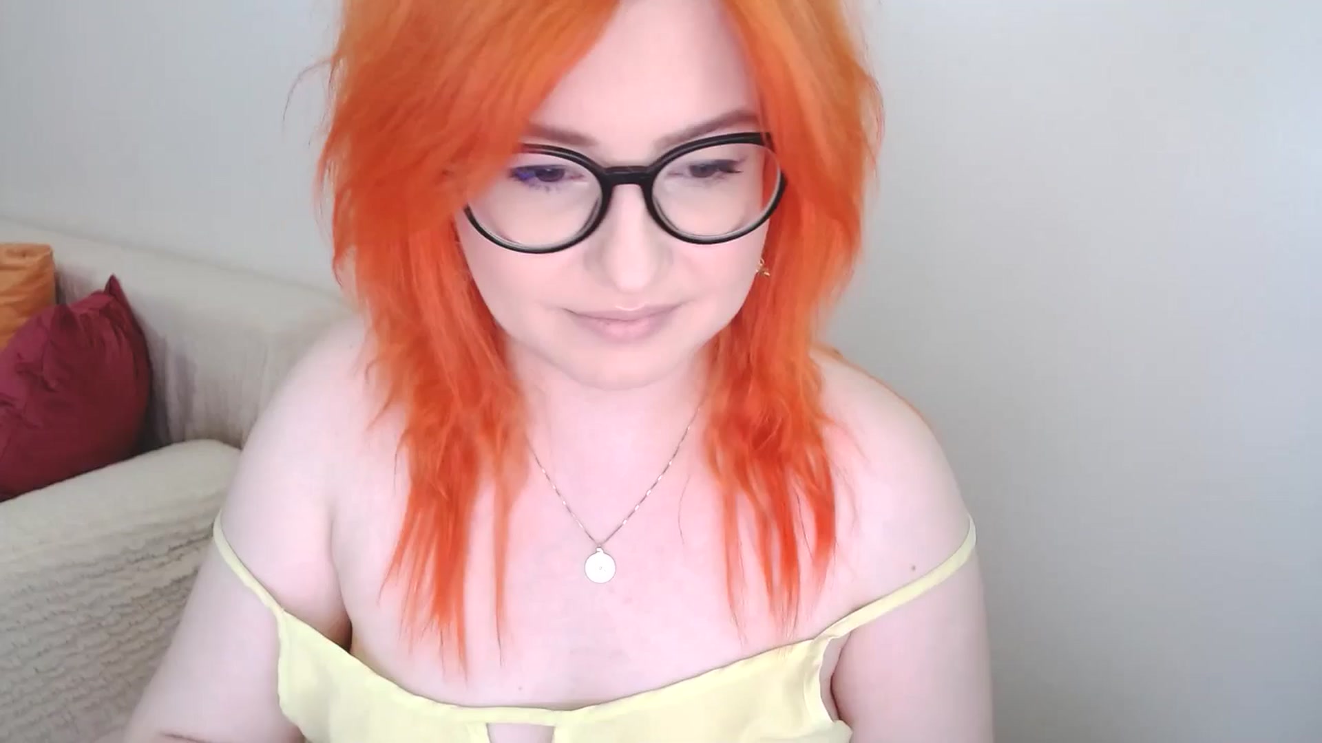 Gallery image thumbnail from EvaStar19's myfreecams stream on, 06/26/2024, 11:21 image 5 of 20