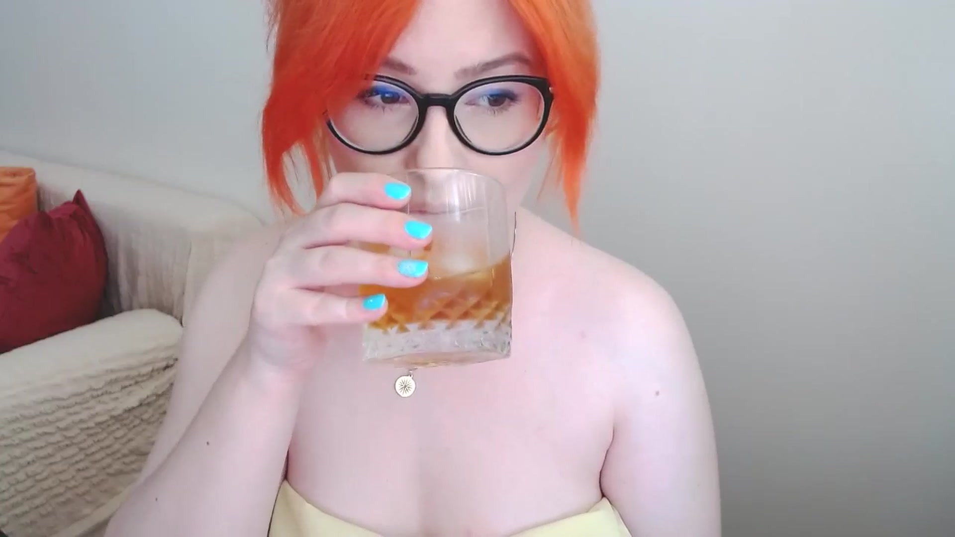 Gallery image thumbnail from EvaStar19's myfreecams stream on, 06/26/2024, 14:27 image 11 of 20