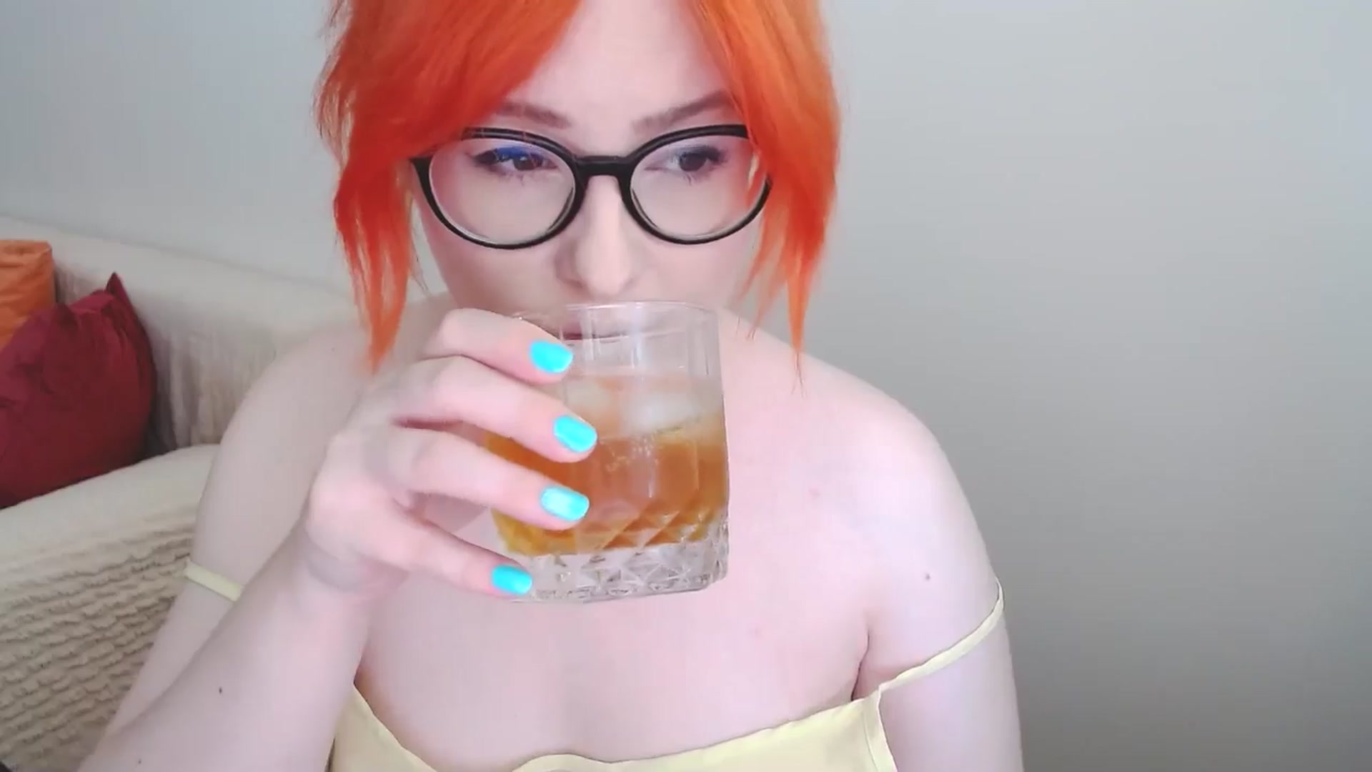 Gallery image thumbnail from EvaStar19's myfreecams stream on, 06/26/2024, 14:27 image 2 of 20