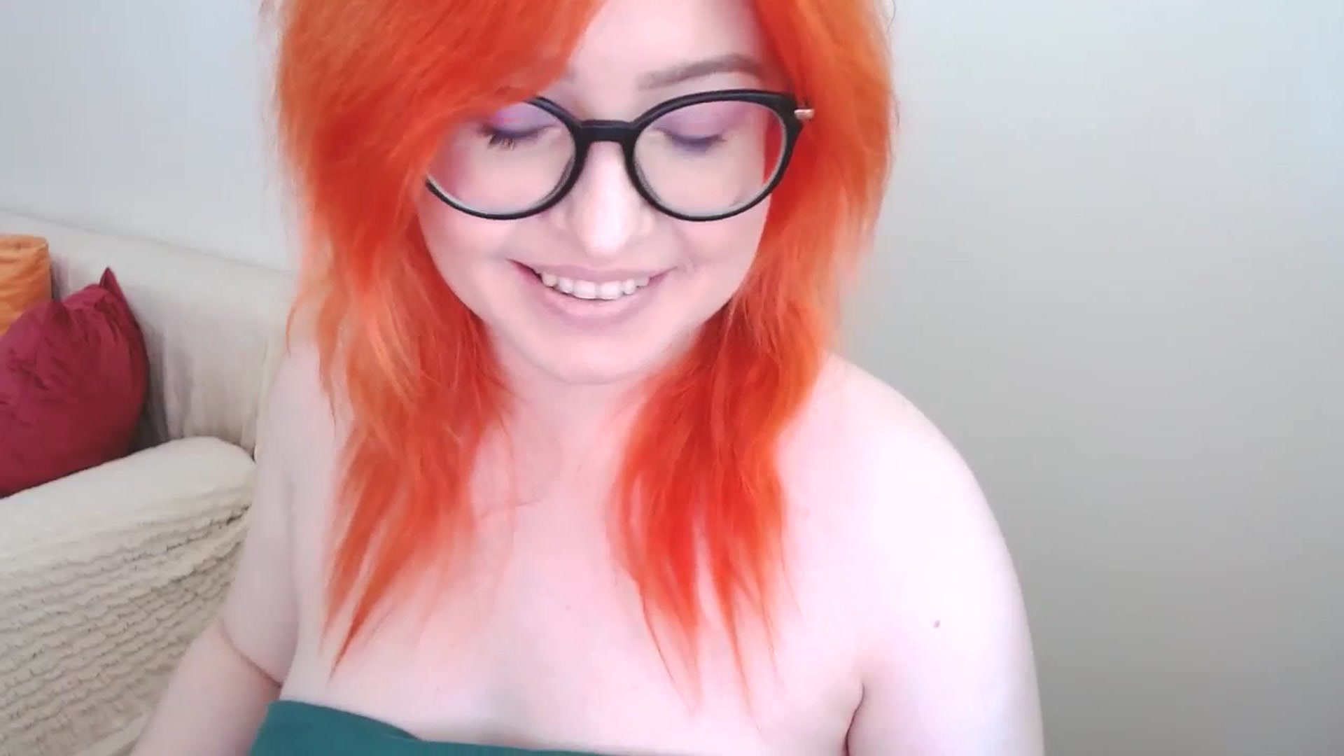Gallery image thumbnail from EvaStar19's myfreecams stream on, 06/29/2024, 14:18 image 17 of 20
