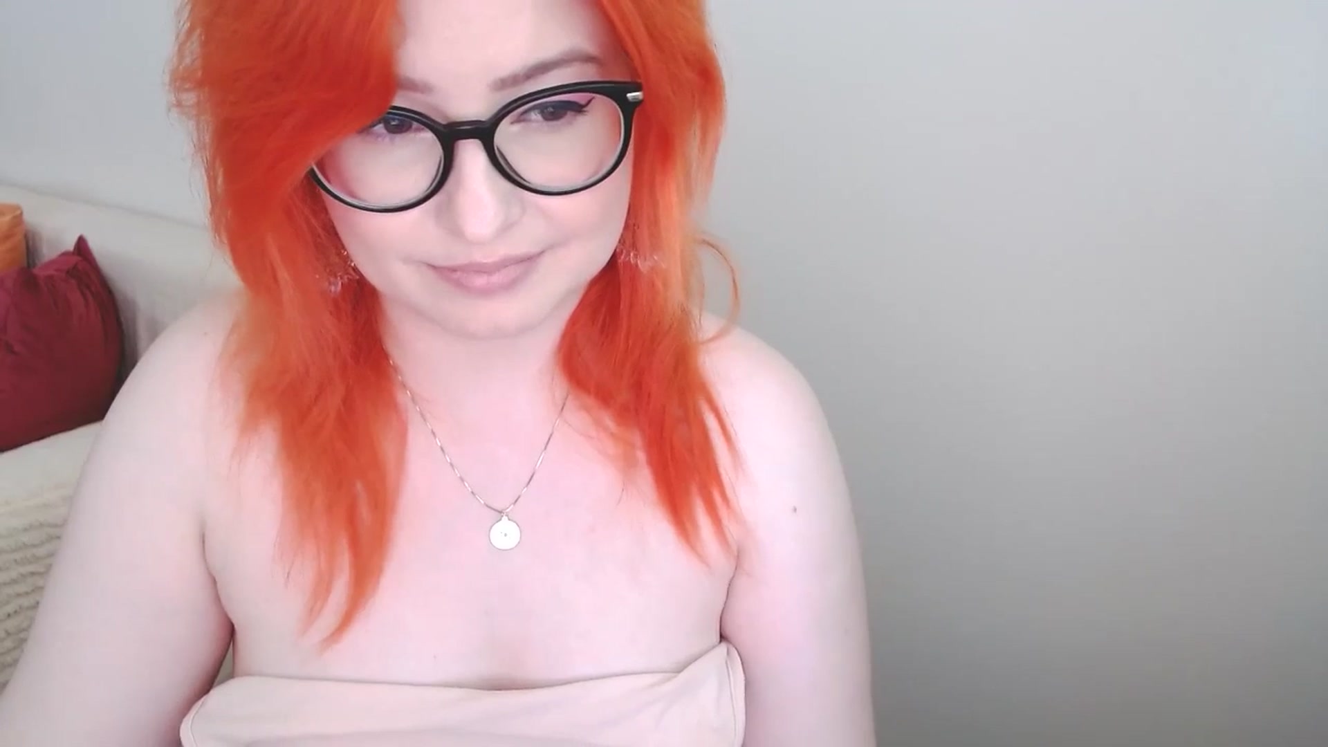 Gallery image thumbnail from EvaStar19's myfreecams stream on, 07/01/2024, 13:44 image 11 of 20