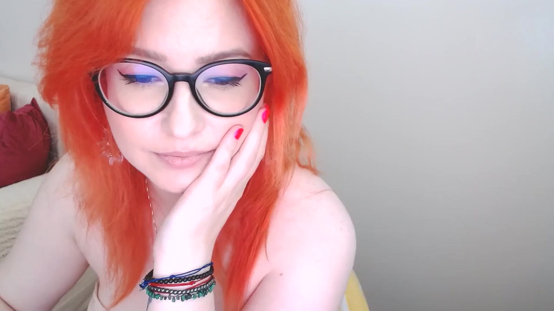 Gallery image thumbnail from EvaStar19's myfreecams stream on, 07/01/2024, 13:44 image 16 of 20