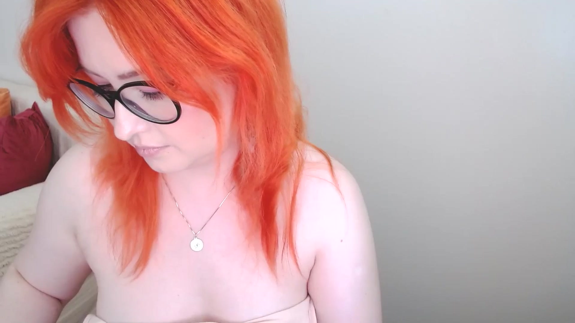 Gallery image thumbnail from EvaStar19's myfreecams stream on, 07/01/2024, 13:44 image 4 of 20
