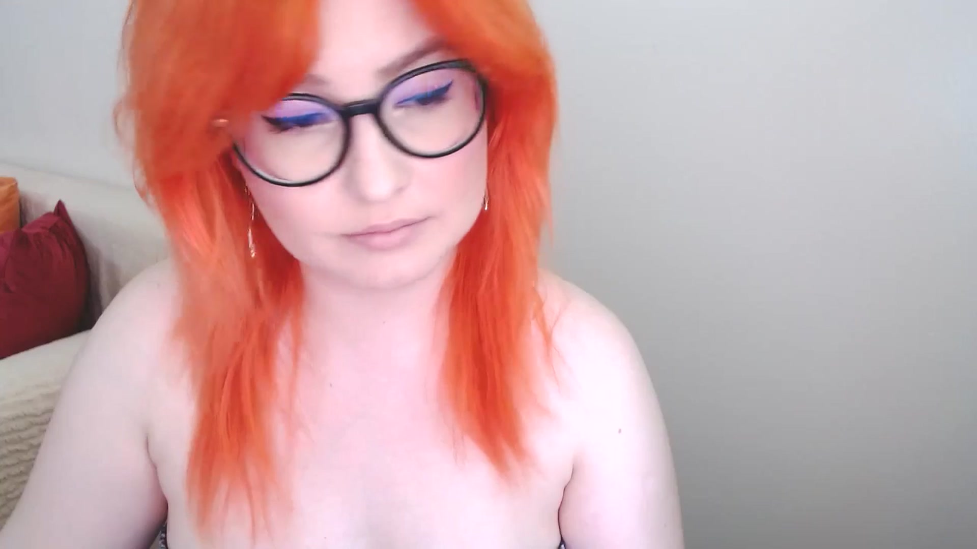 Gallery image thumbnail from EvaStar19's myfreecams stream on, 07/03/2024, 11:57 image 11 of 20