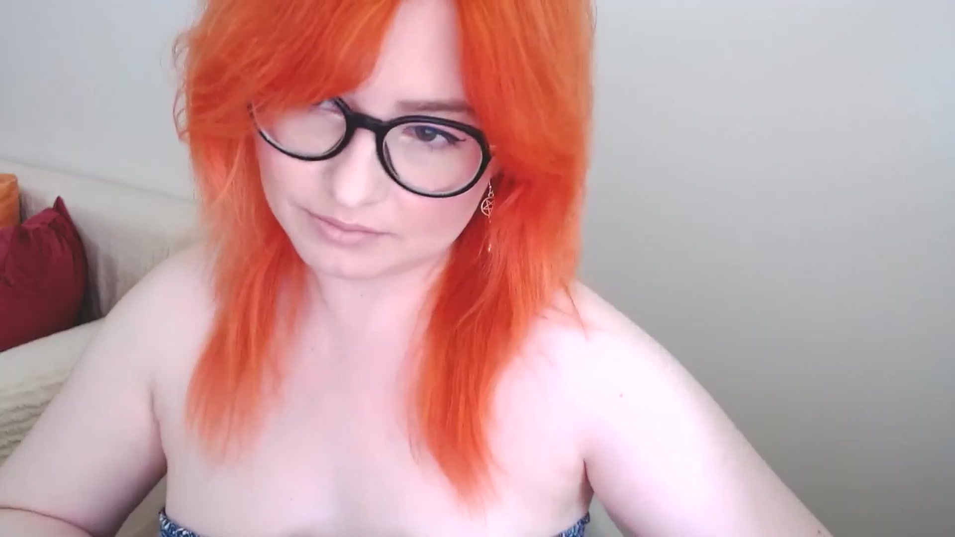 Gallery image thumbnail from EvaStar19's myfreecams stream on, 07/03/2024, 11:57 image 13 of 20