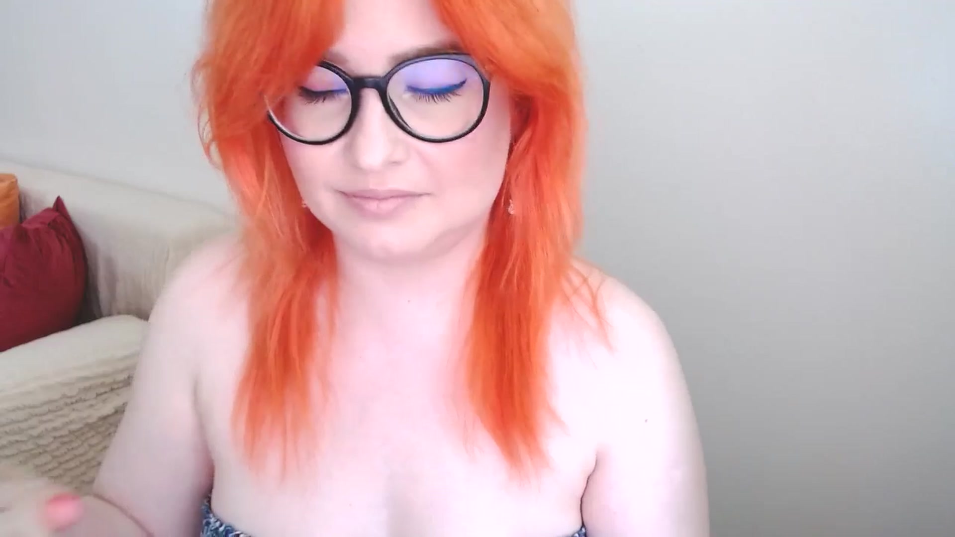 Gallery image thumbnail from EvaStar19's myfreecams stream on, 07/03/2024, 11:57 image 12 of 20