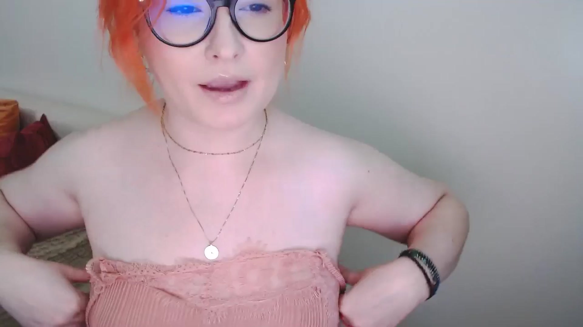 Gallery image thumbnail from EvaStar19's myfreecams stream on, 07/06/2024, 11:19 image 13 of 20