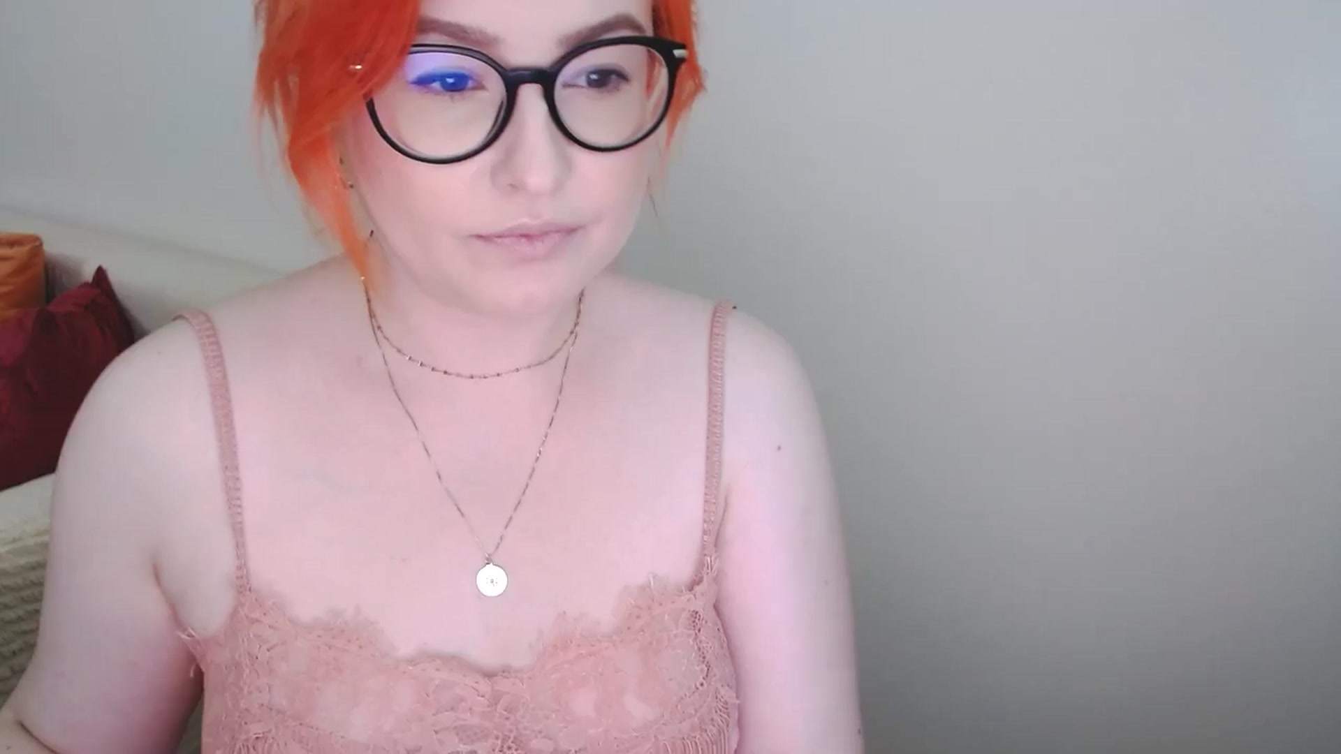 Gallery image thumbnail from EvaStar19's myfreecams stream on, 07/06/2024, 11:19 image 9 of 20