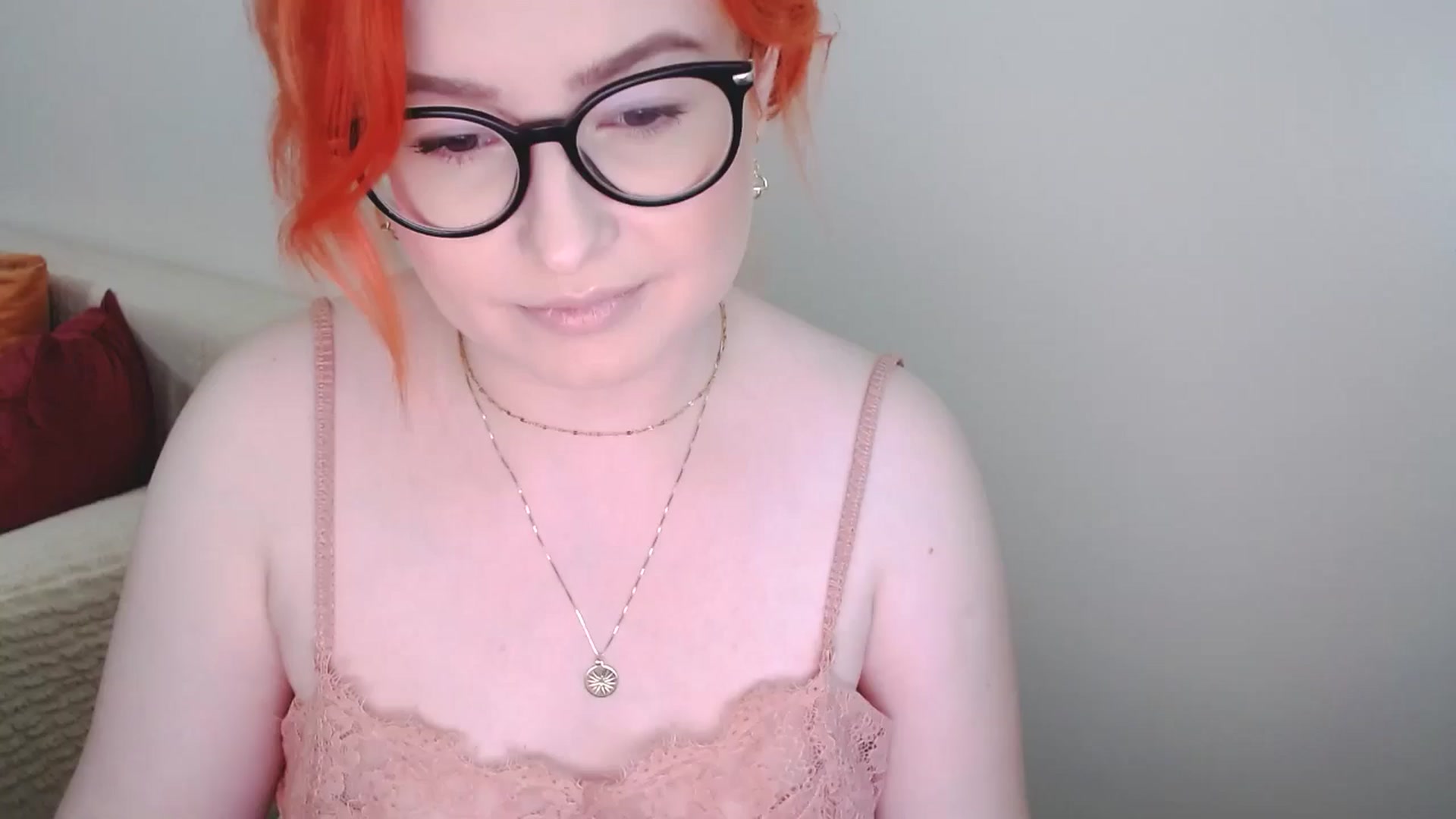 Gallery image thumbnail from EvaStar19's myfreecams stream on, 07/06/2024, 11:19 image 1 of 20