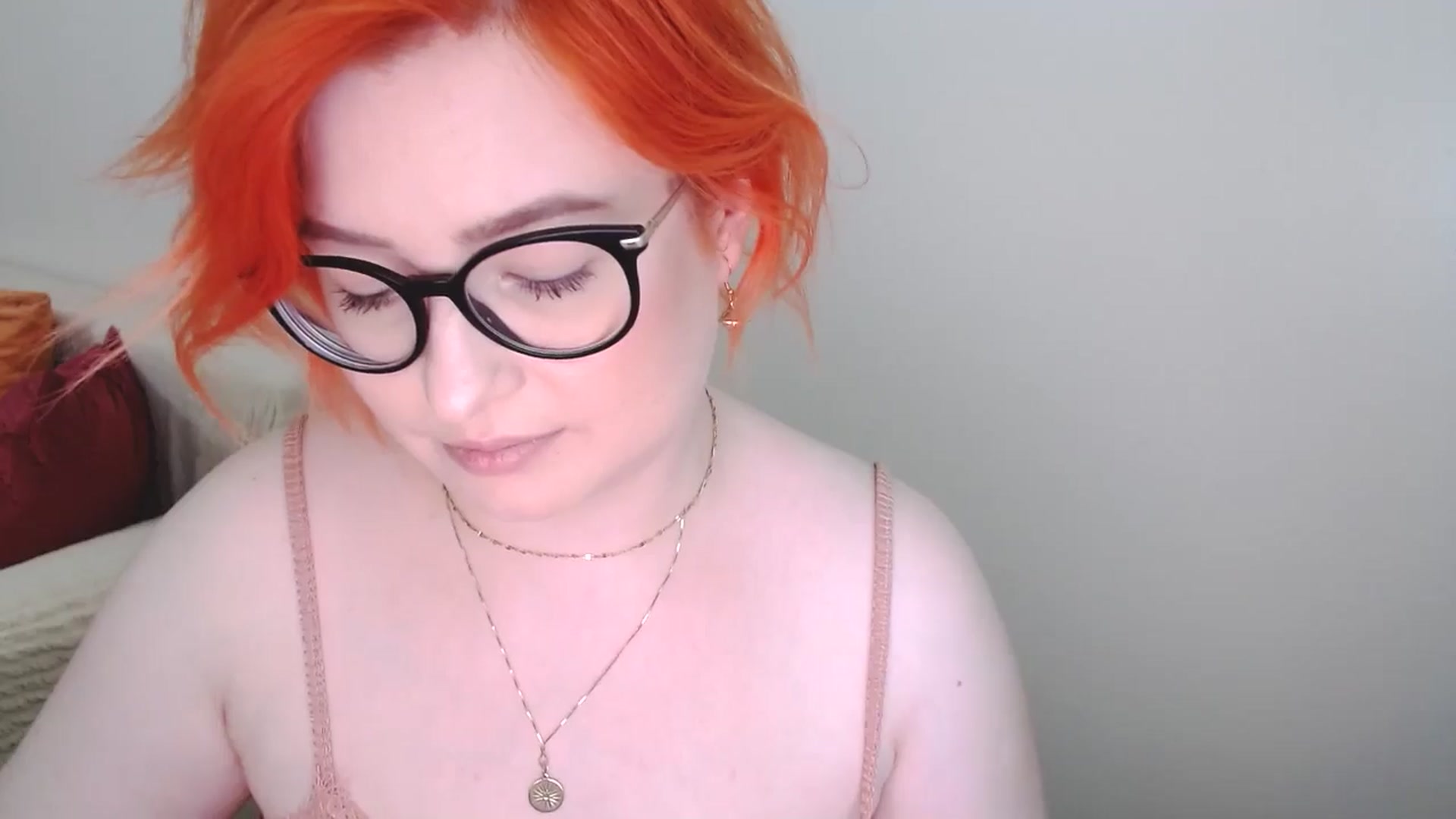 Gallery image thumbnail from EvaStar19's myfreecams stream on, 07/06/2024, 12:32 image 4 of 20