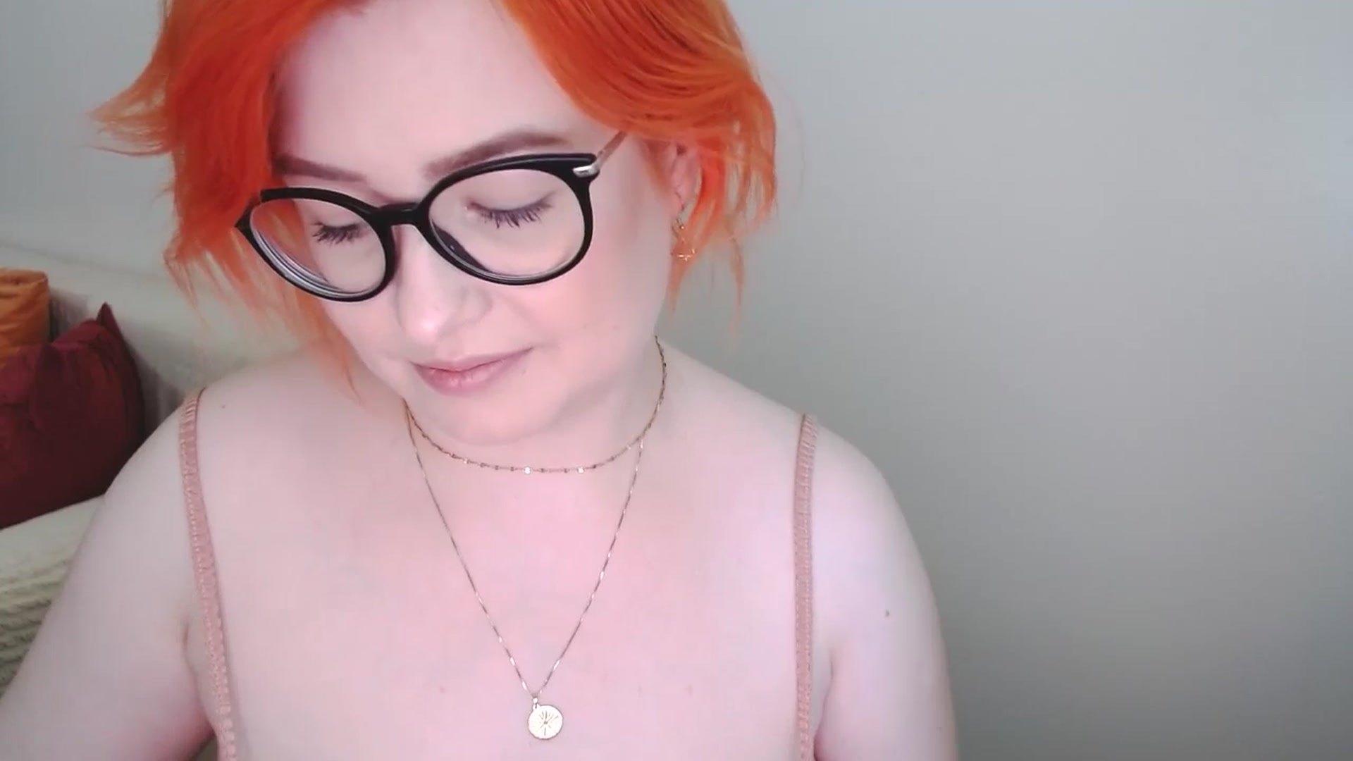 Gallery image thumbnail from EvaStar19's myfreecams stream on, 07/06/2024, 12:32 image 11 of 20