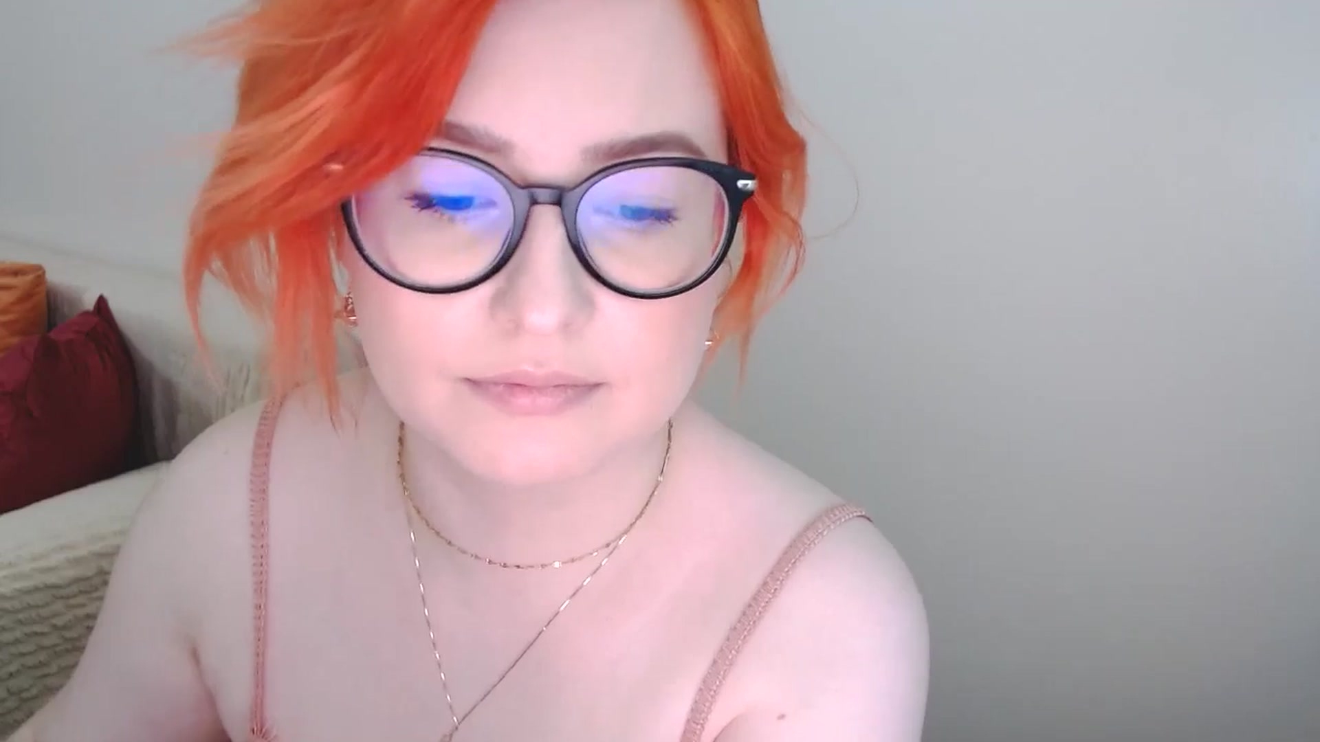 Gallery image thumbnail from EvaStar19's myfreecams stream on, 07/06/2024, 12:32 image 3 of 20