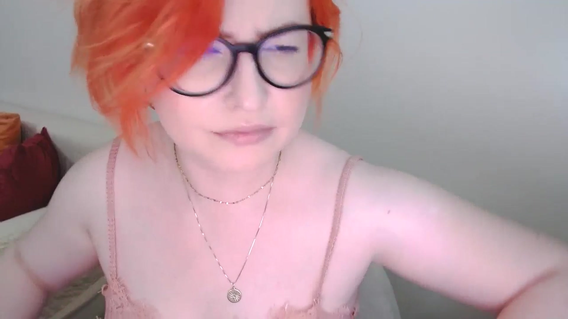 Gallery image thumbnail from EvaStar19's myfreecams stream on, 07/06/2024, 12:32 image 5 of 20