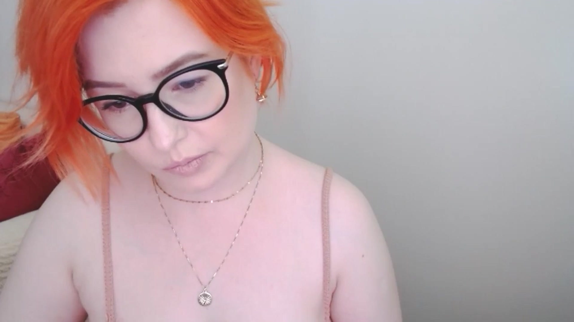 Gallery image thumbnail from EvaStar19's myfreecams stream on, 07/06/2024, 14:31 image 10 of 20