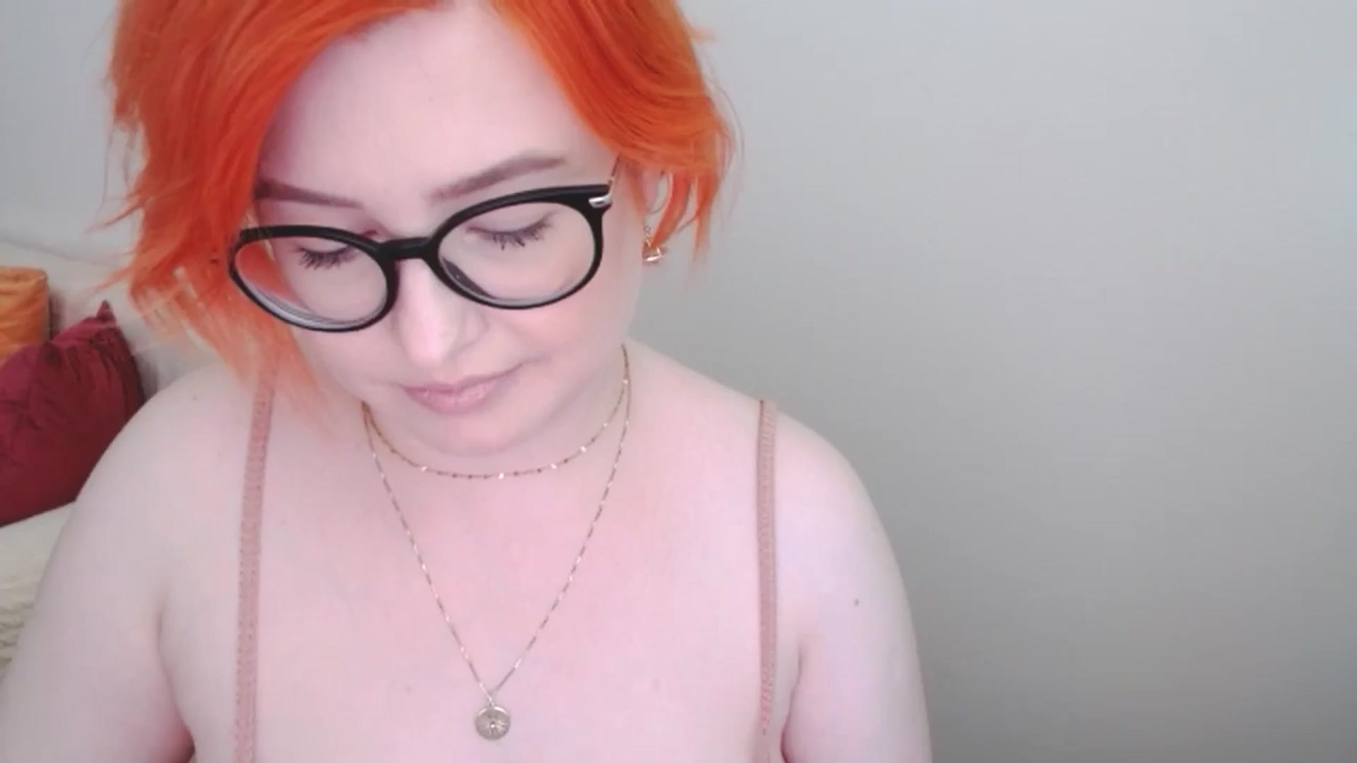 Gallery image thumbnail from EvaStar19's myfreecams stream on, 07/06/2024, 14:31 image 7 of 20