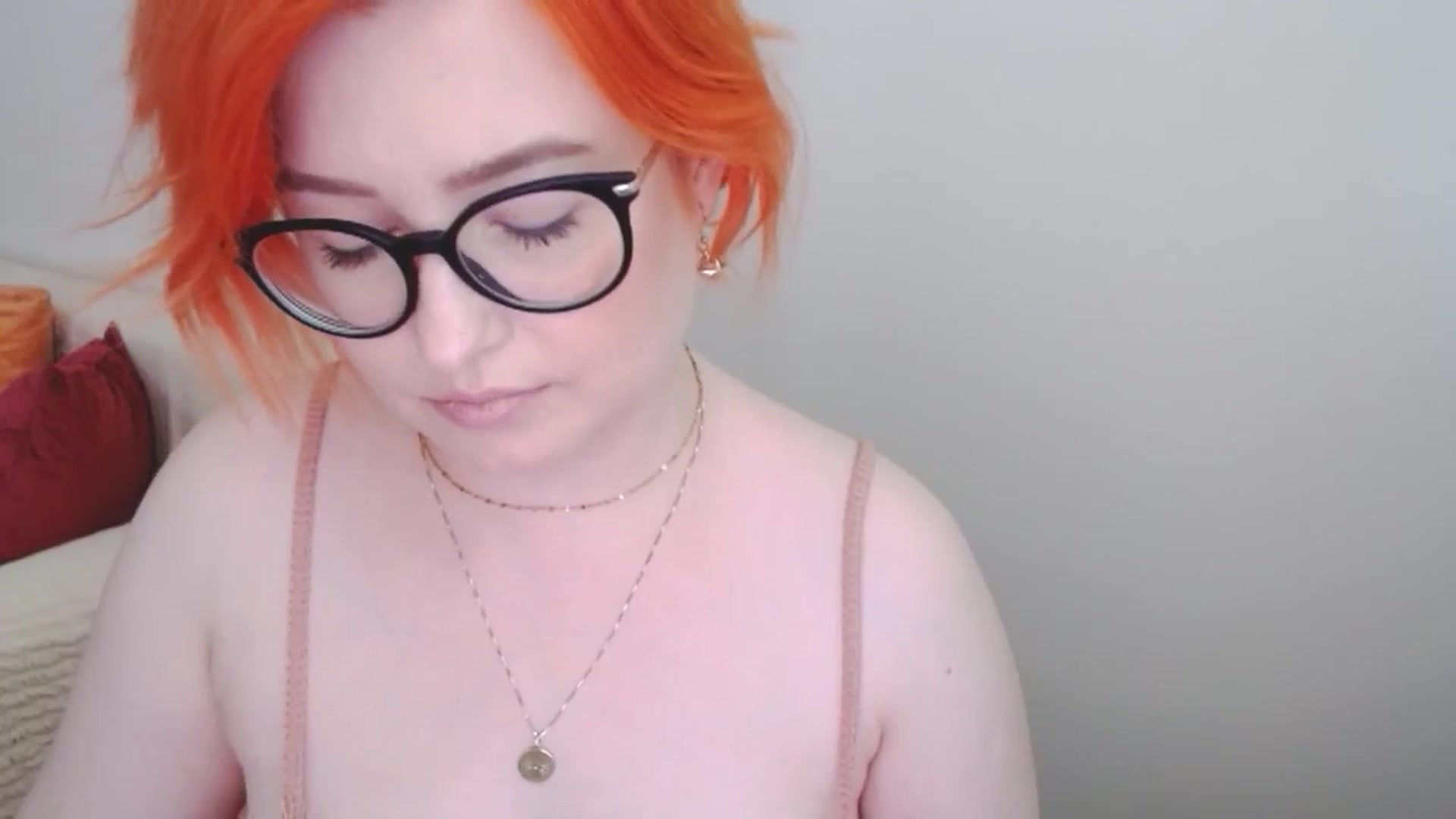 Gallery image thumbnail from EvaStar19's myfreecams stream on, 07/06/2024, 14:31 image 9 of 20