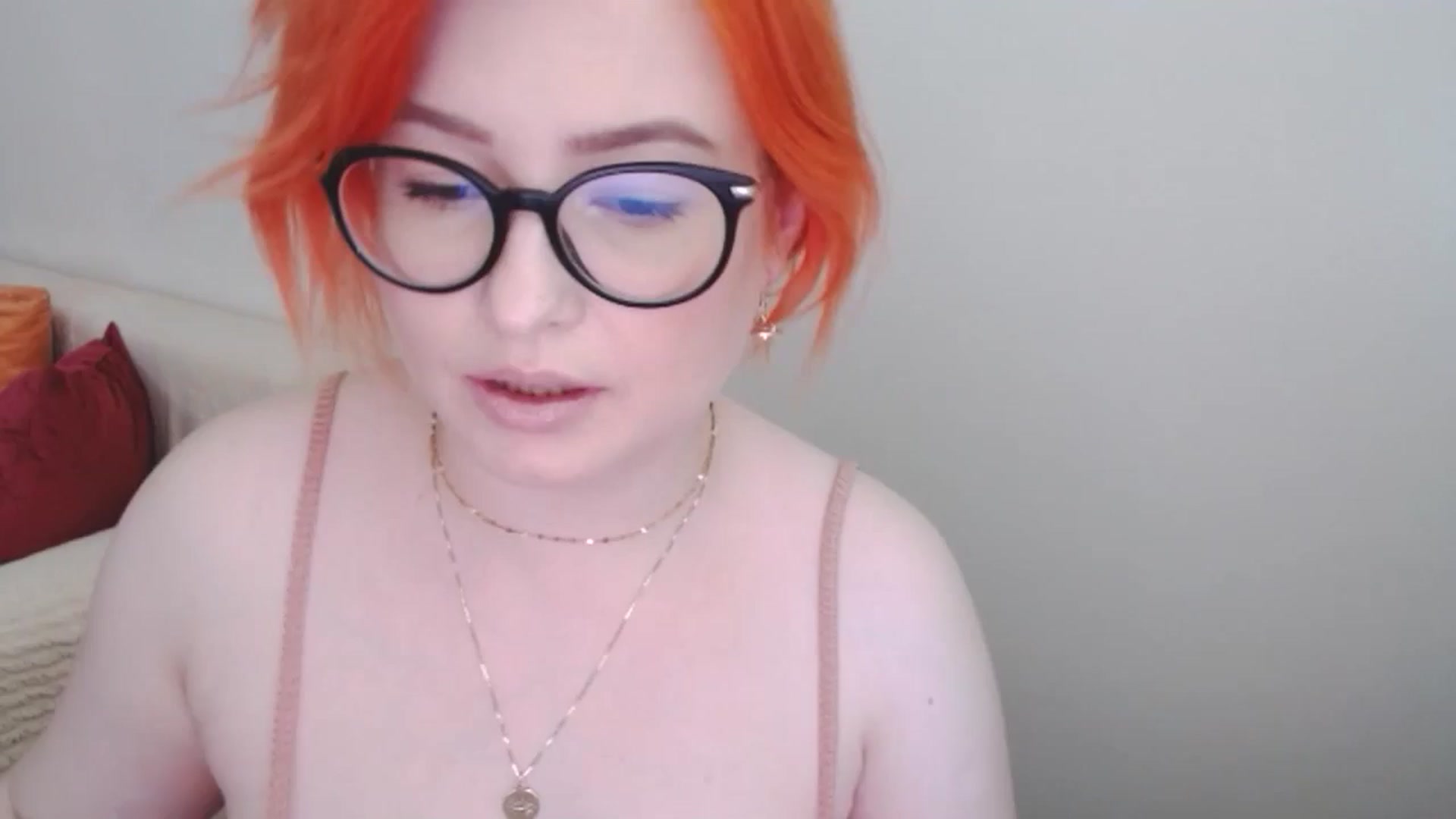 Gallery image thumbnail from EvaStar19's myfreecams stream on, 07/06/2024, 14:31 image 4 of 20