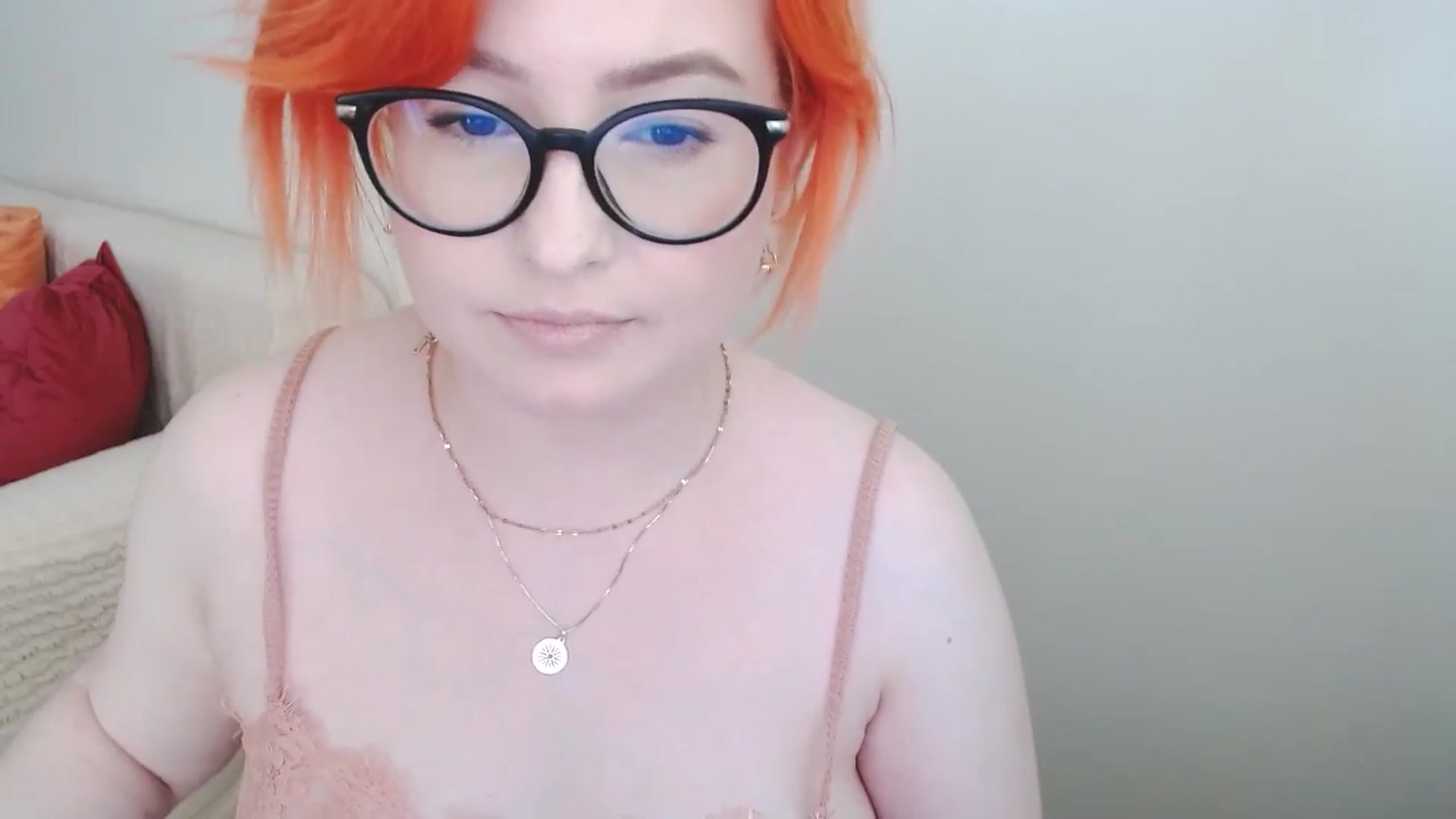 Gallery image thumbnail from EvaStar19's myfreecams stream on, 07/06/2024, 16:11 image 13 of 20