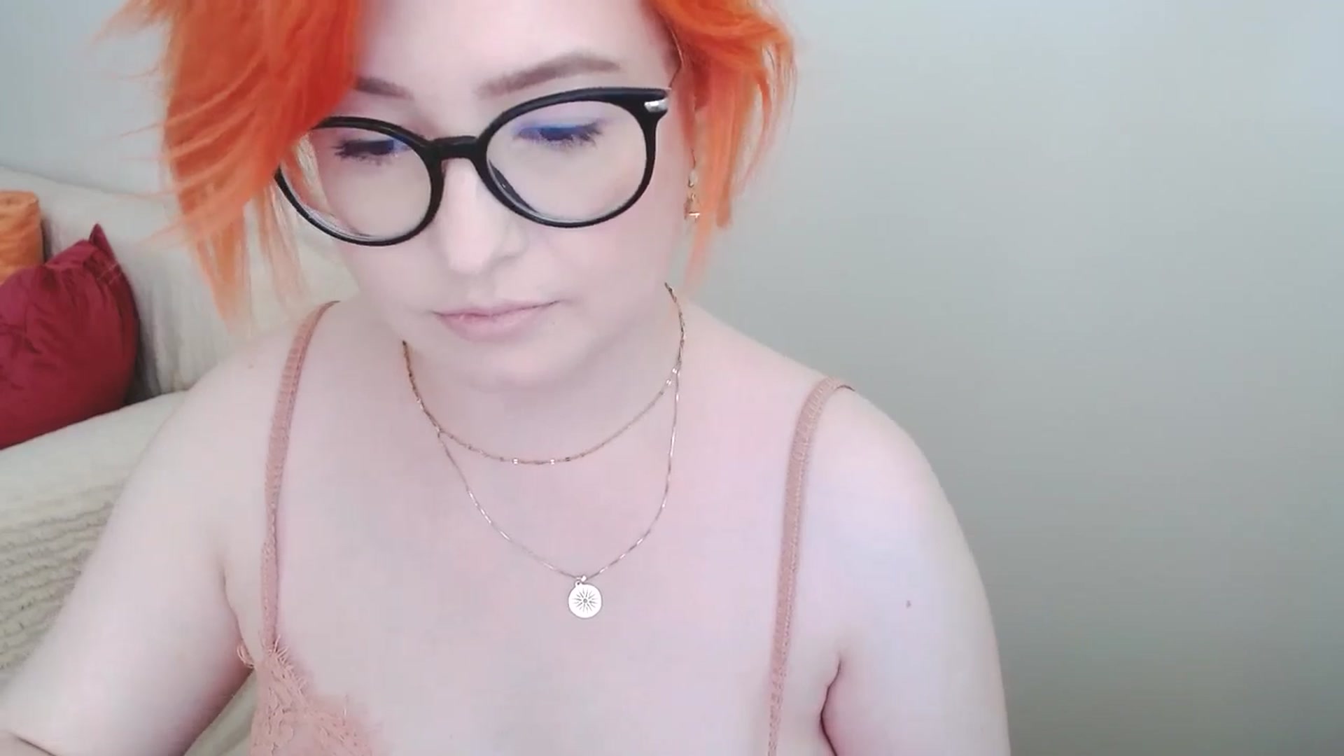 Gallery image thumbnail from EvaStar19's myfreecams stream on, 07/06/2024, 16:11 image 10 of 20