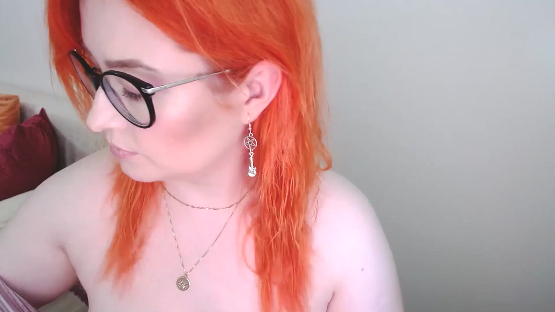 Gallery image thumbnail from EvaStar19's myfreecams stream on, 07/08/2024, 12:00 image 7 of 20