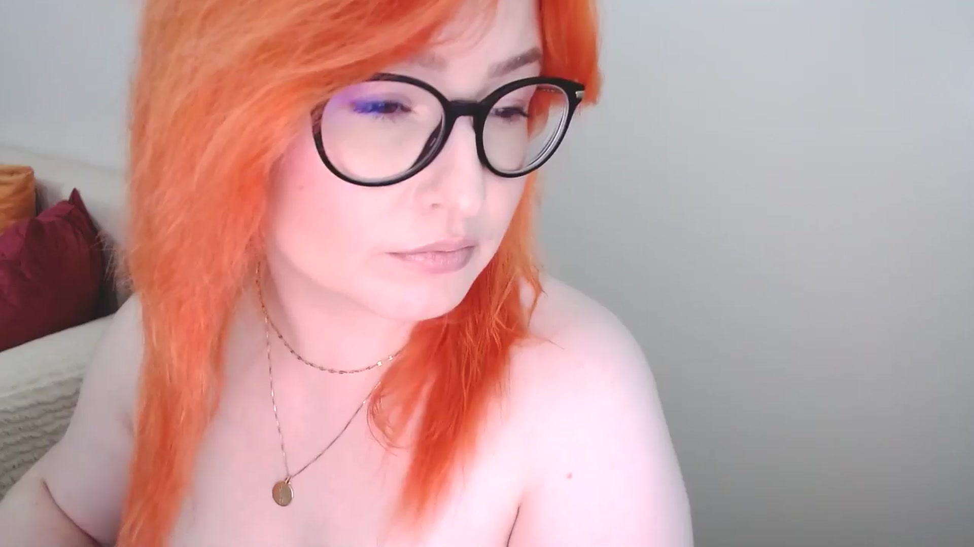 Gallery image thumbnail from EvaStar19's myfreecams stream on, 07/08/2024, 12:00 image 14 of 20