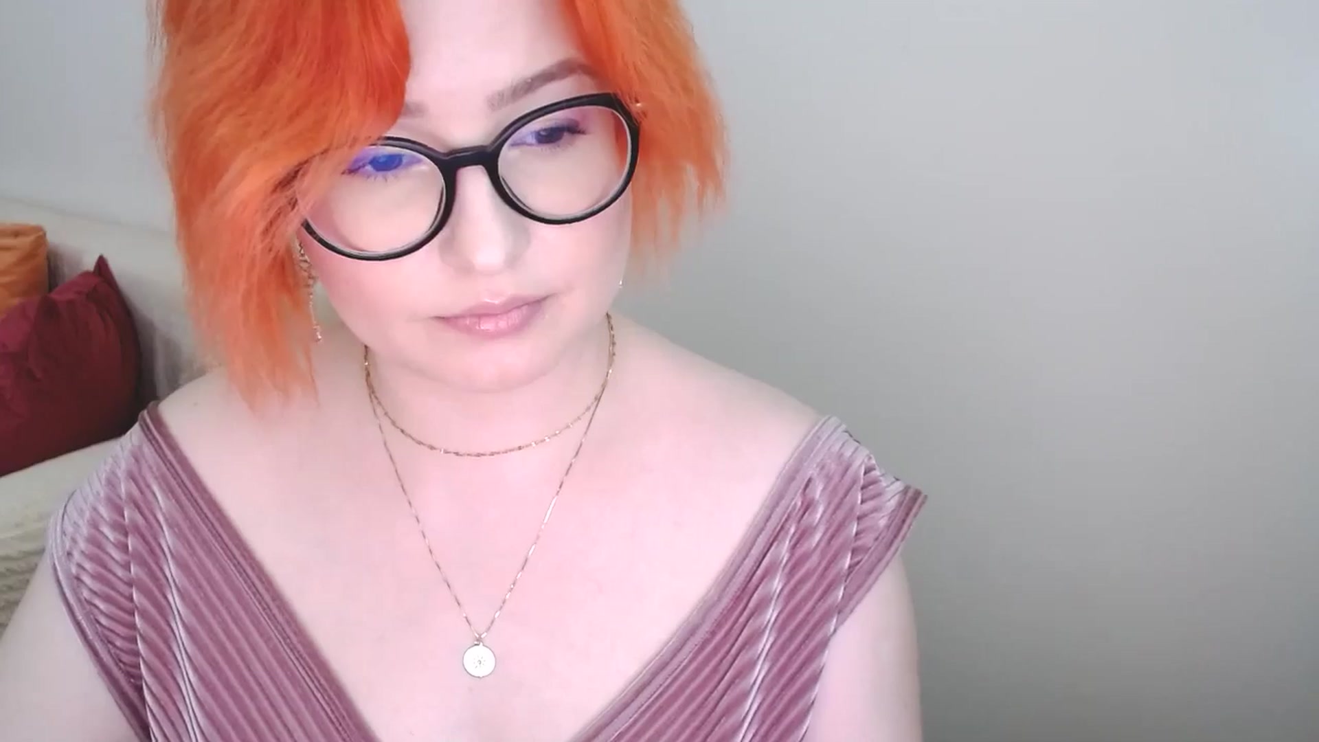 Gallery image thumbnail from EvaStar19's myfreecams stream on, 07/08/2024, 13:00 image 5 of 20