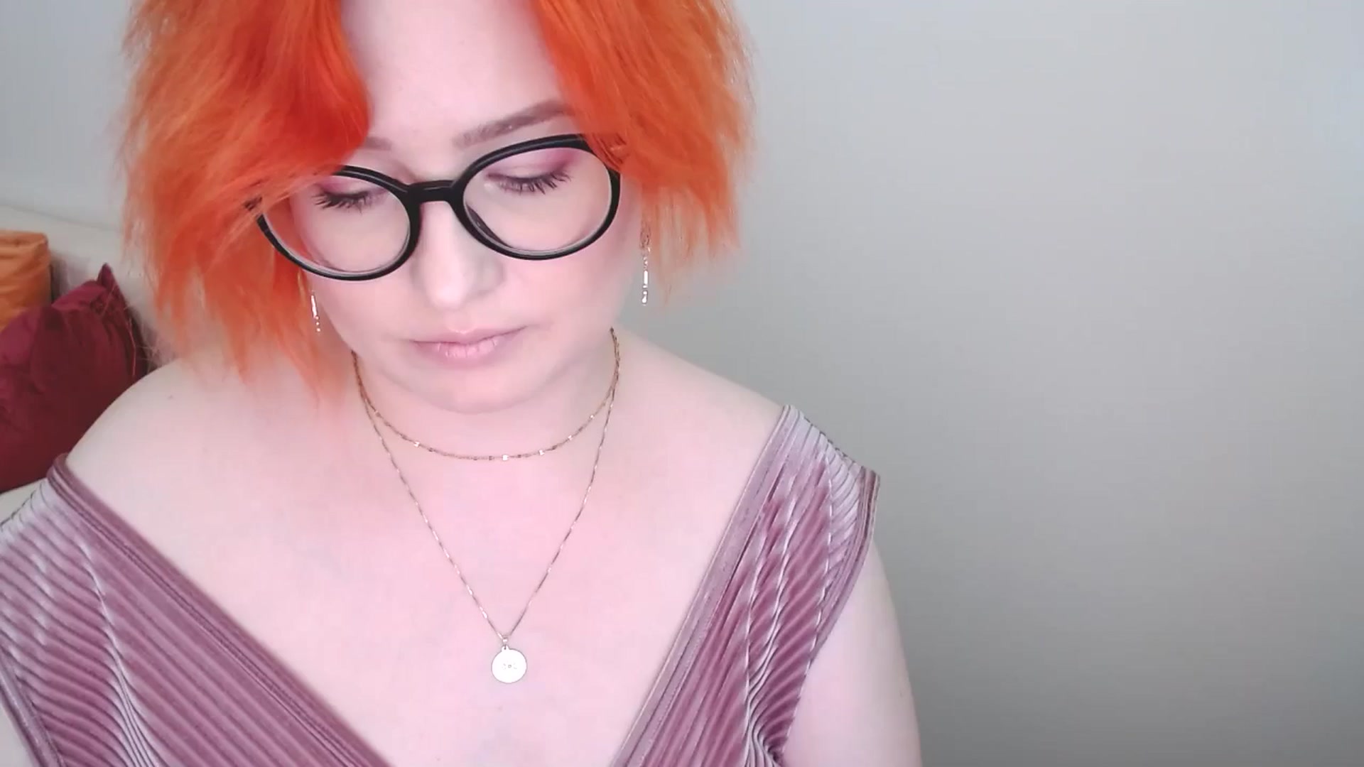 Gallery image thumbnail from EvaStar19's myfreecams stream on, 07/08/2024, 13:00 image 18 of 20