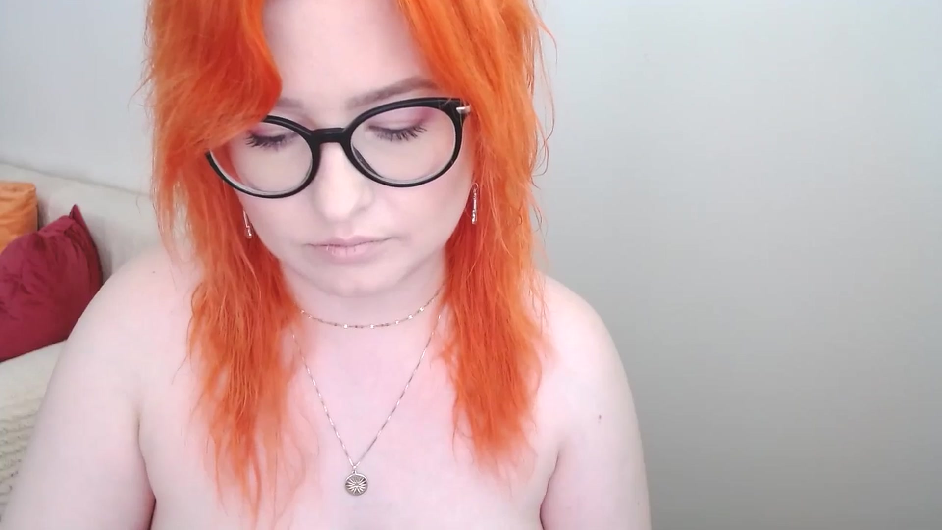 Gallery image thumbnail from EvaStar19's myfreecams stream on, 07/08/2024, 15:07 image 10 of 20